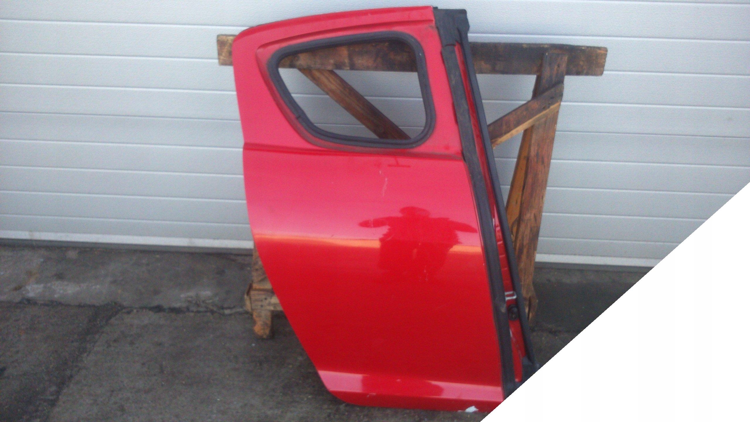 MAZDA RX-8 03-10 DRZWI PRAWE TYLNE