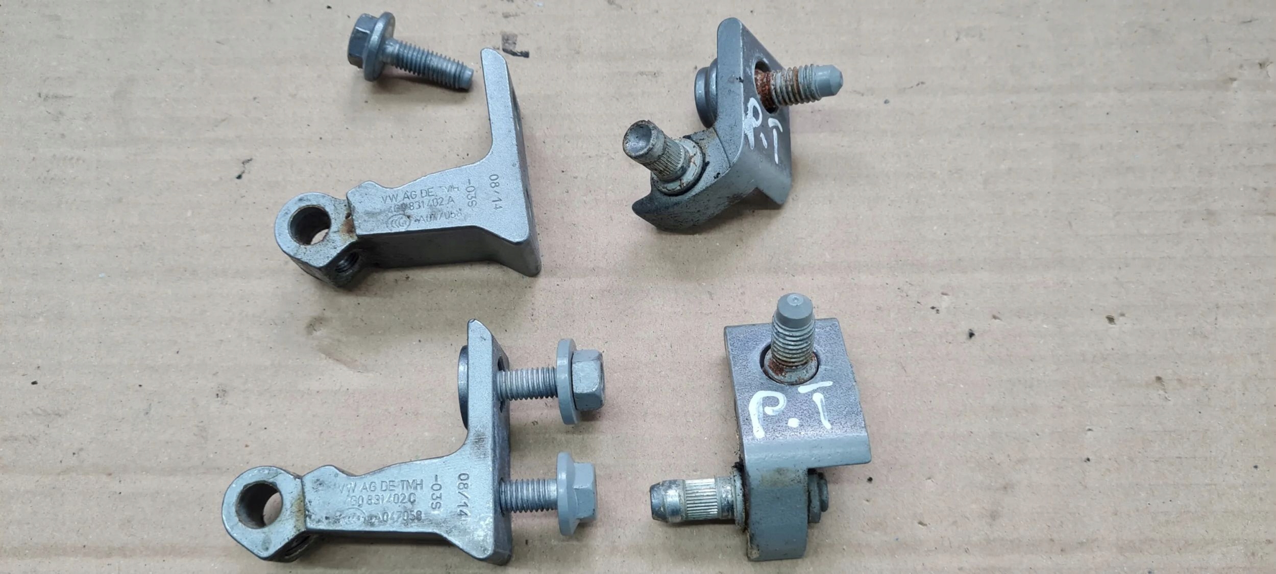 A6 C7 4G hinge hinges door right right rear part LY7G
