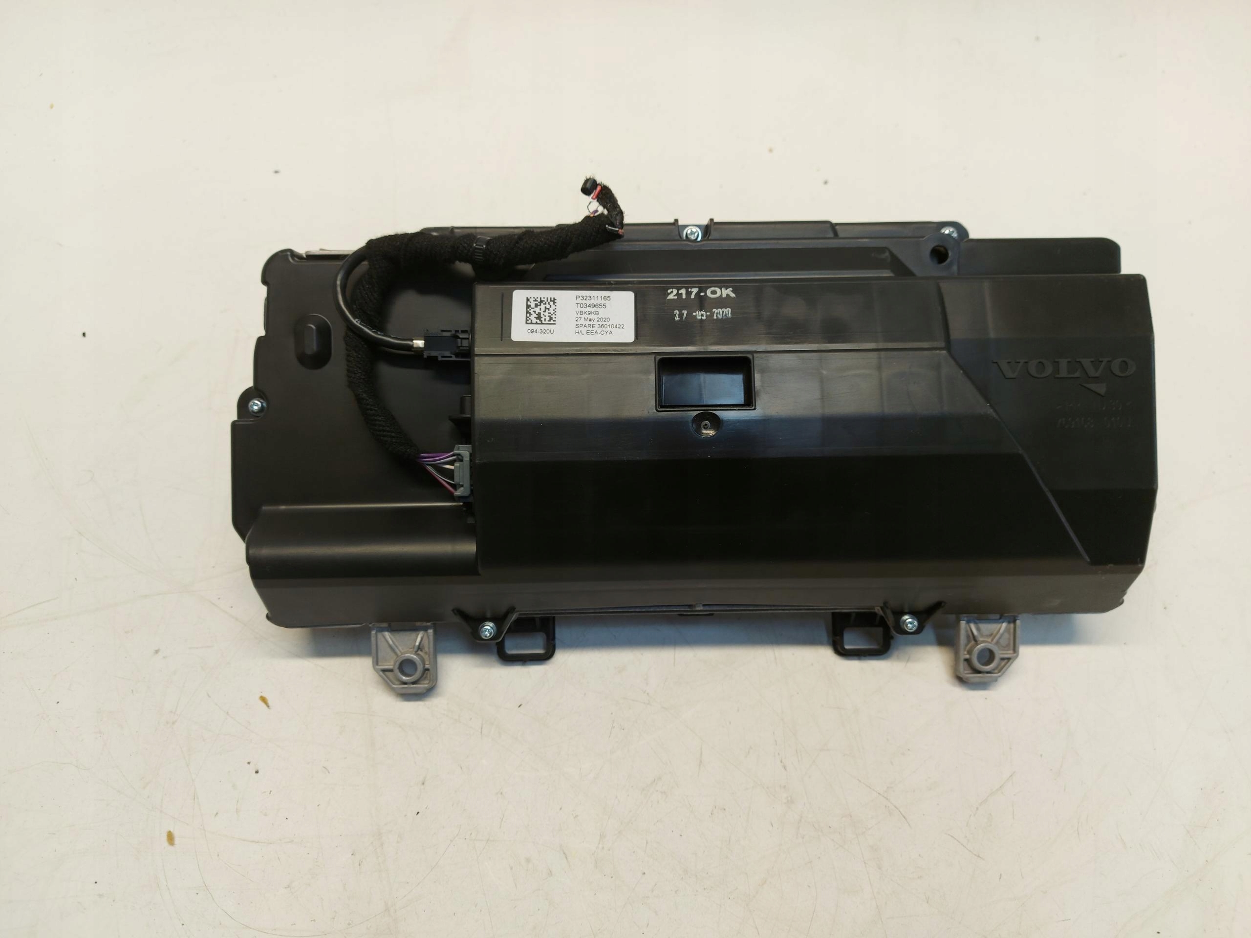 Volvo XC40 D4 dials dials 2.0 d diesel 32311165