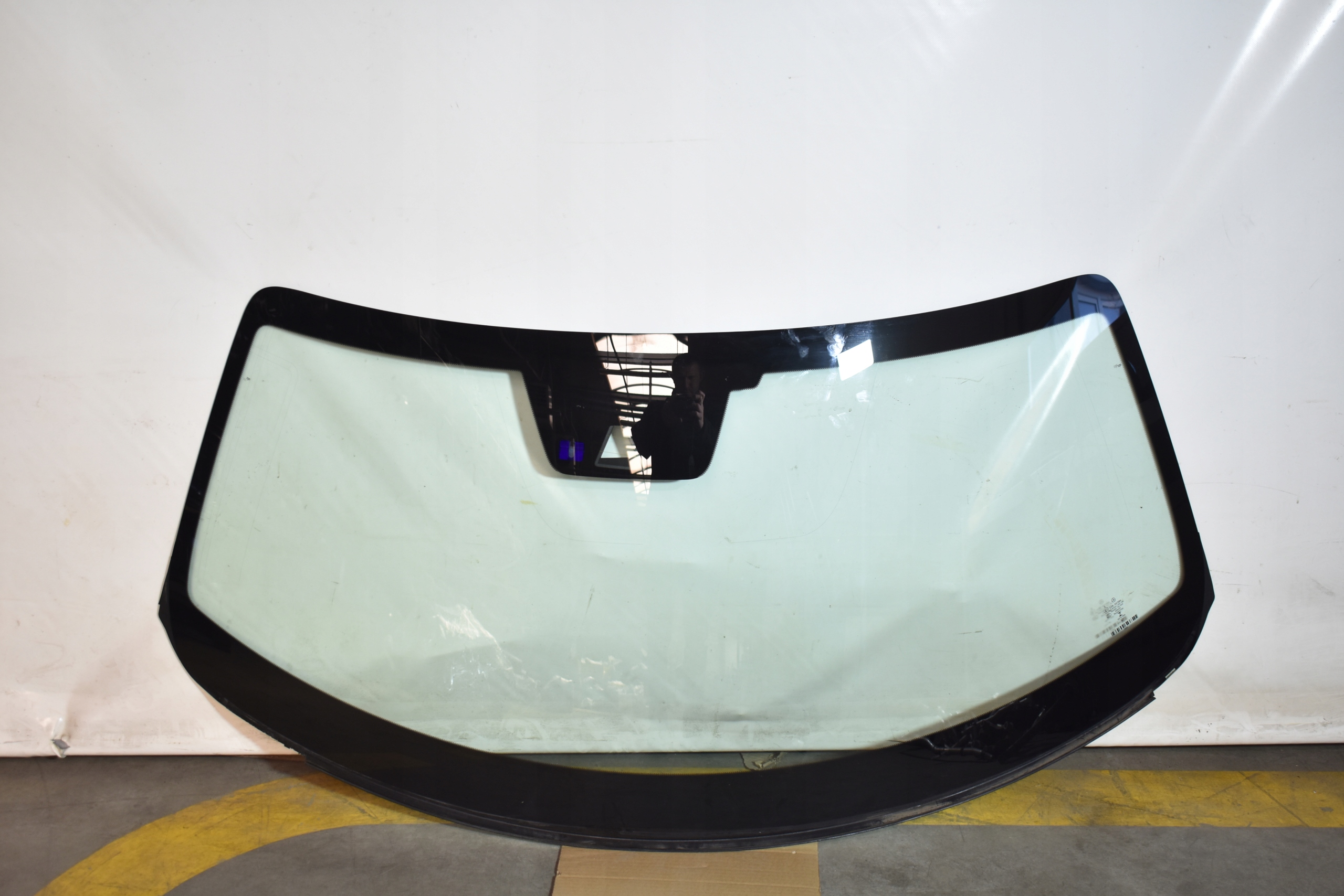 IDEALNA window front front KAMERA MERCEDES W190 18R. COUPE 1