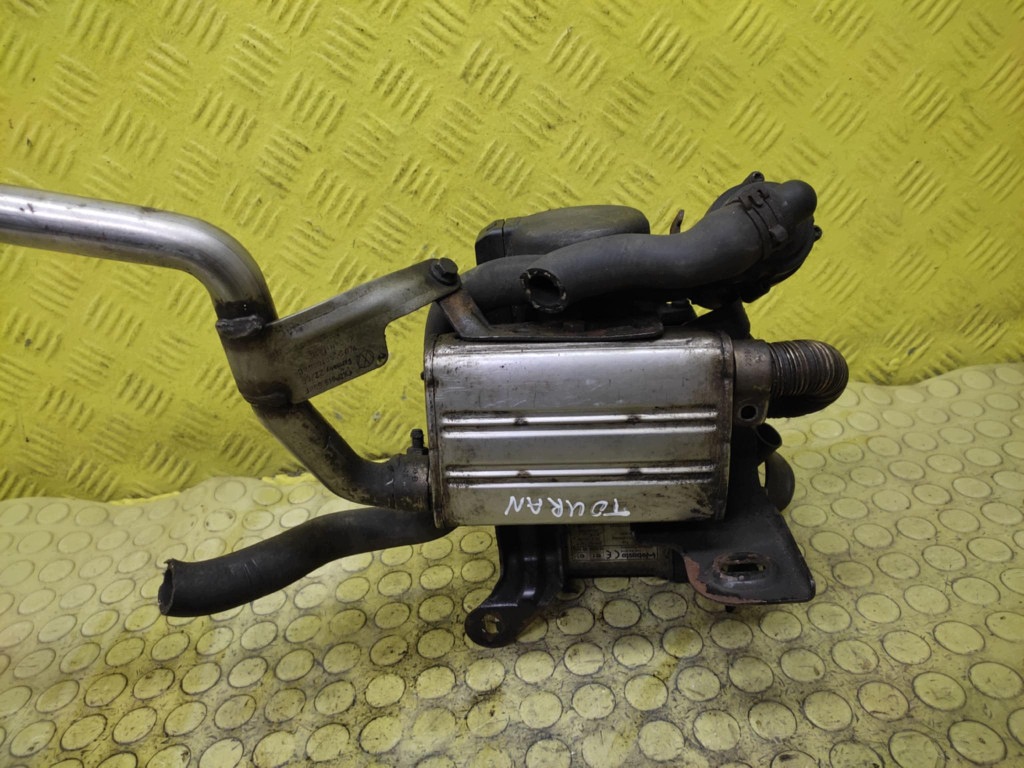 VW TOURAN and 2.0 D WEBASTO 1K0815065AF