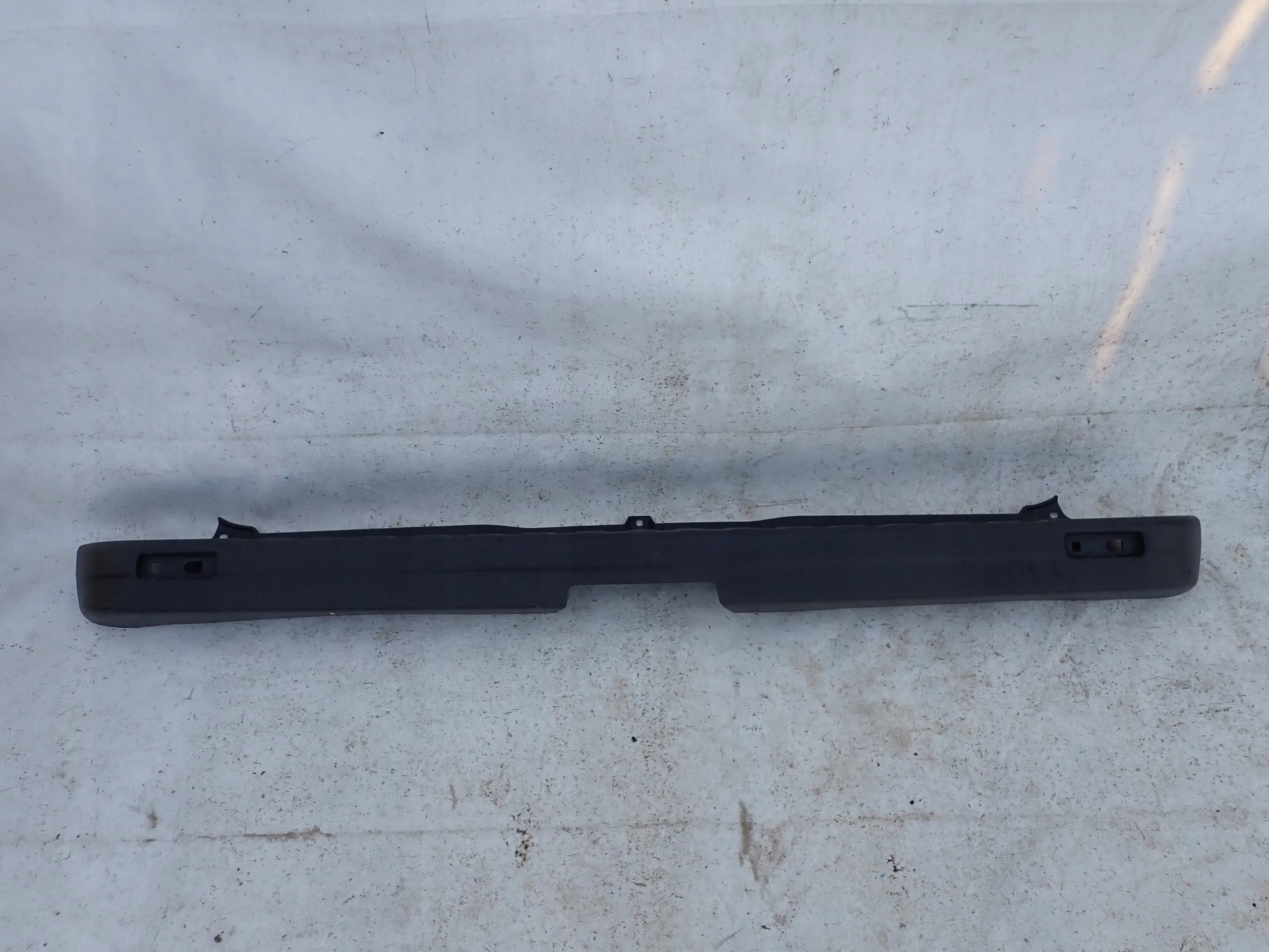 RENAULT TRAFIC III 3 VIVARO B 14- bumper rear part towing