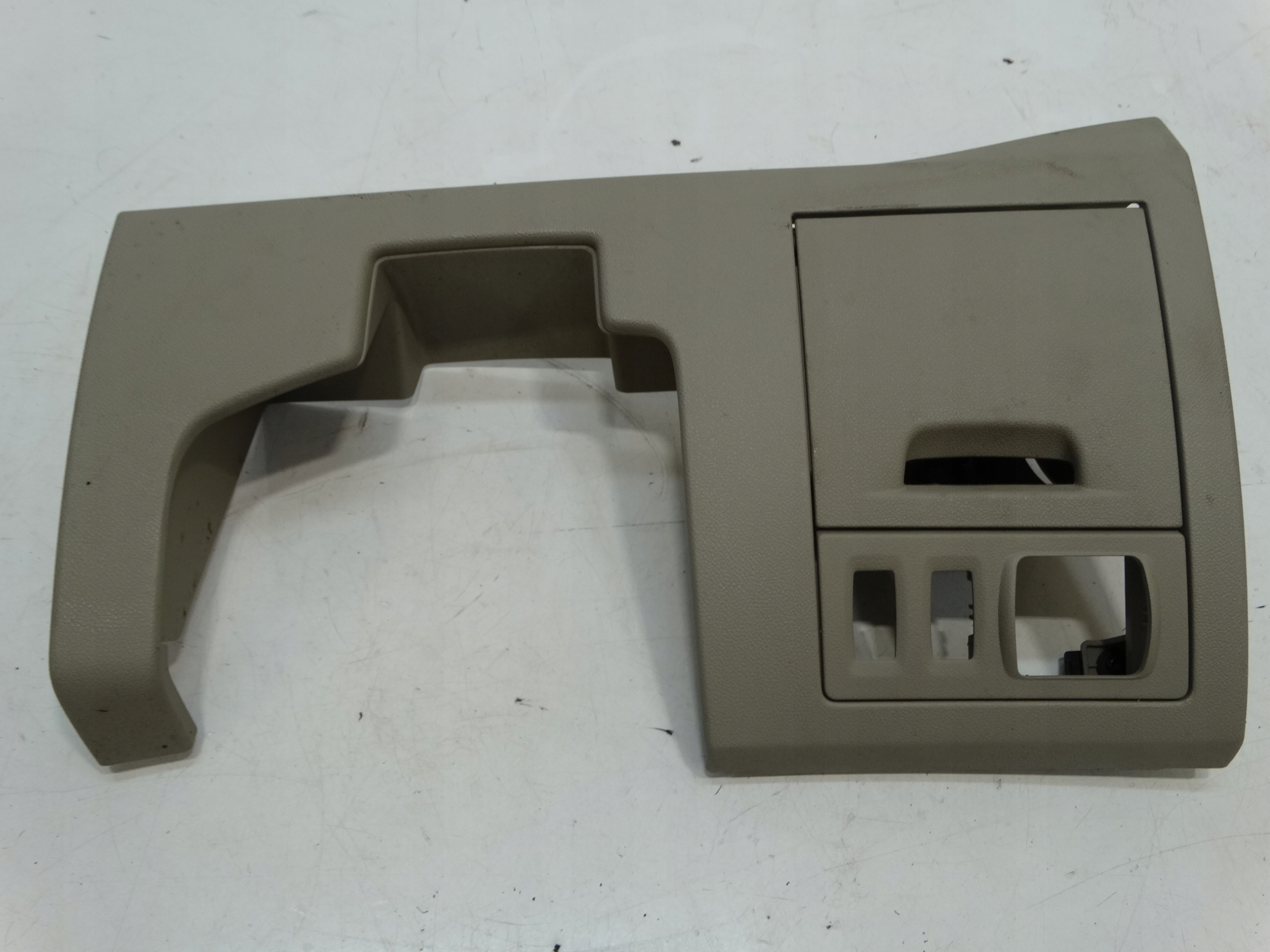 Blende Abdeckung unter Lenkrad LAGUNA III 689218812R