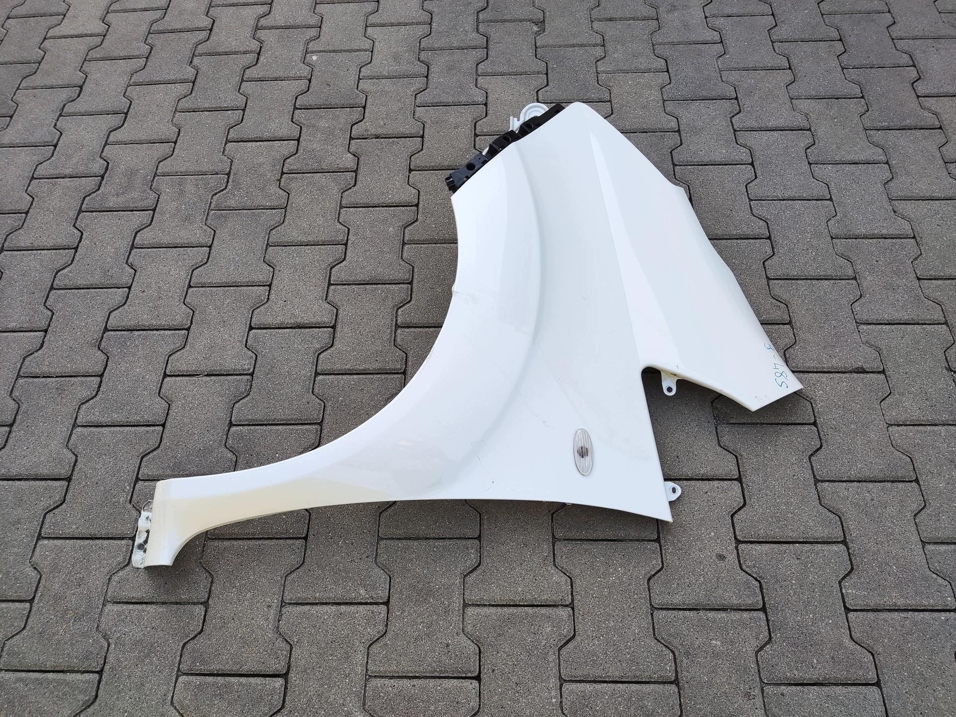 fender left front front NISSAN NV200 E-NV200 2014-2021