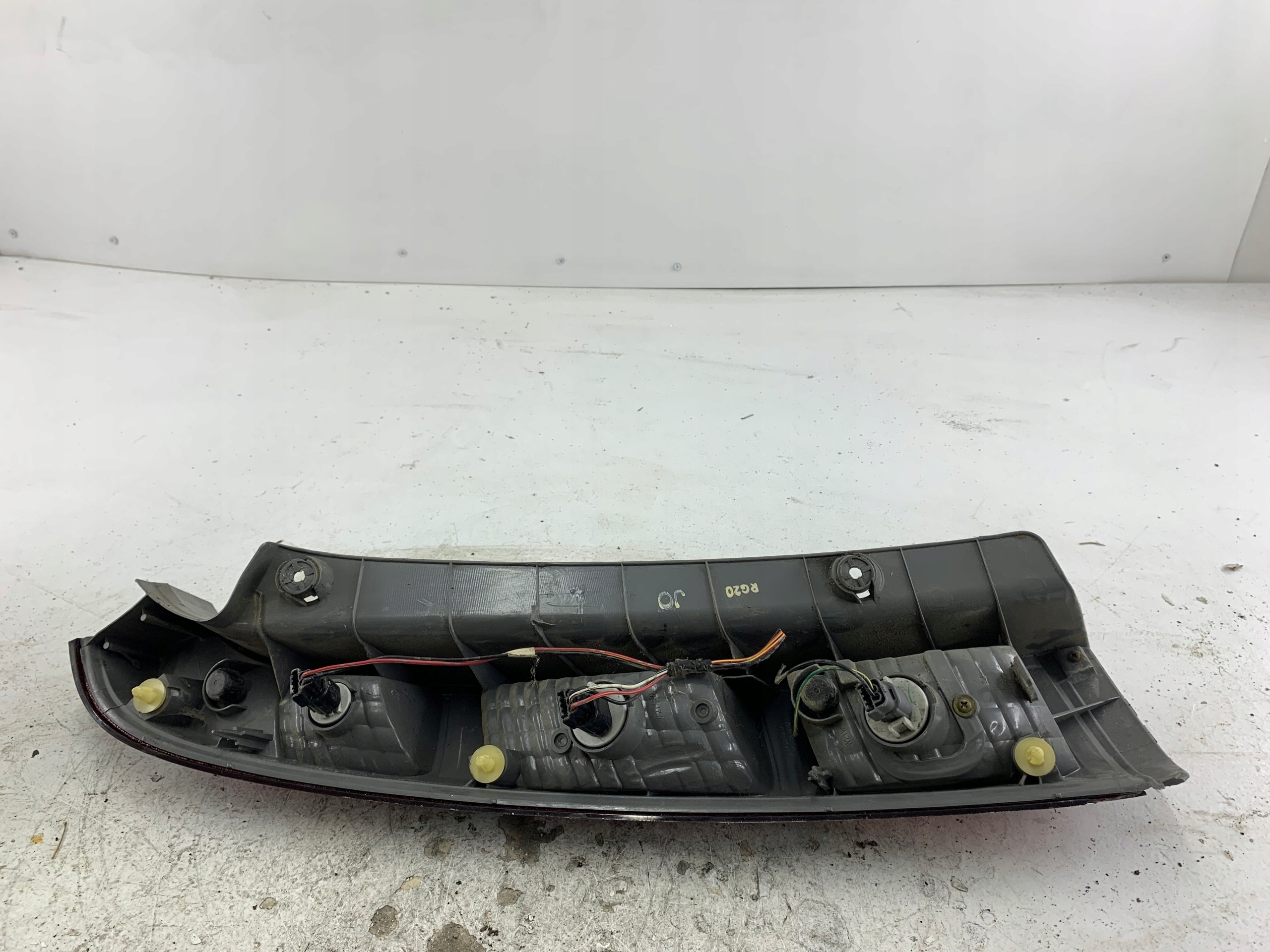 HONDA STREAM and LIFT light right rear part