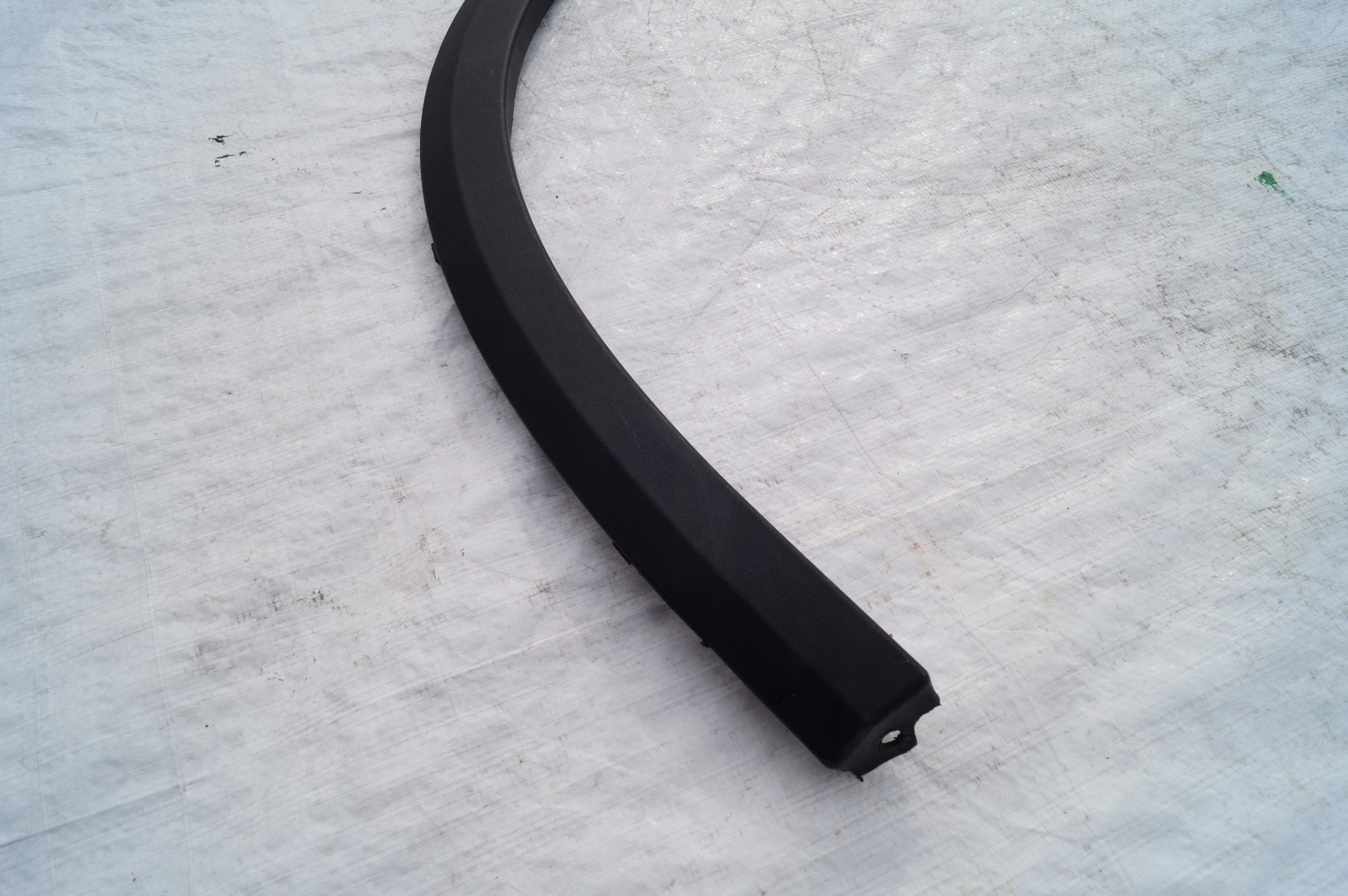 moulding for fender front front left LYNK & CO 01 574269 8889695771