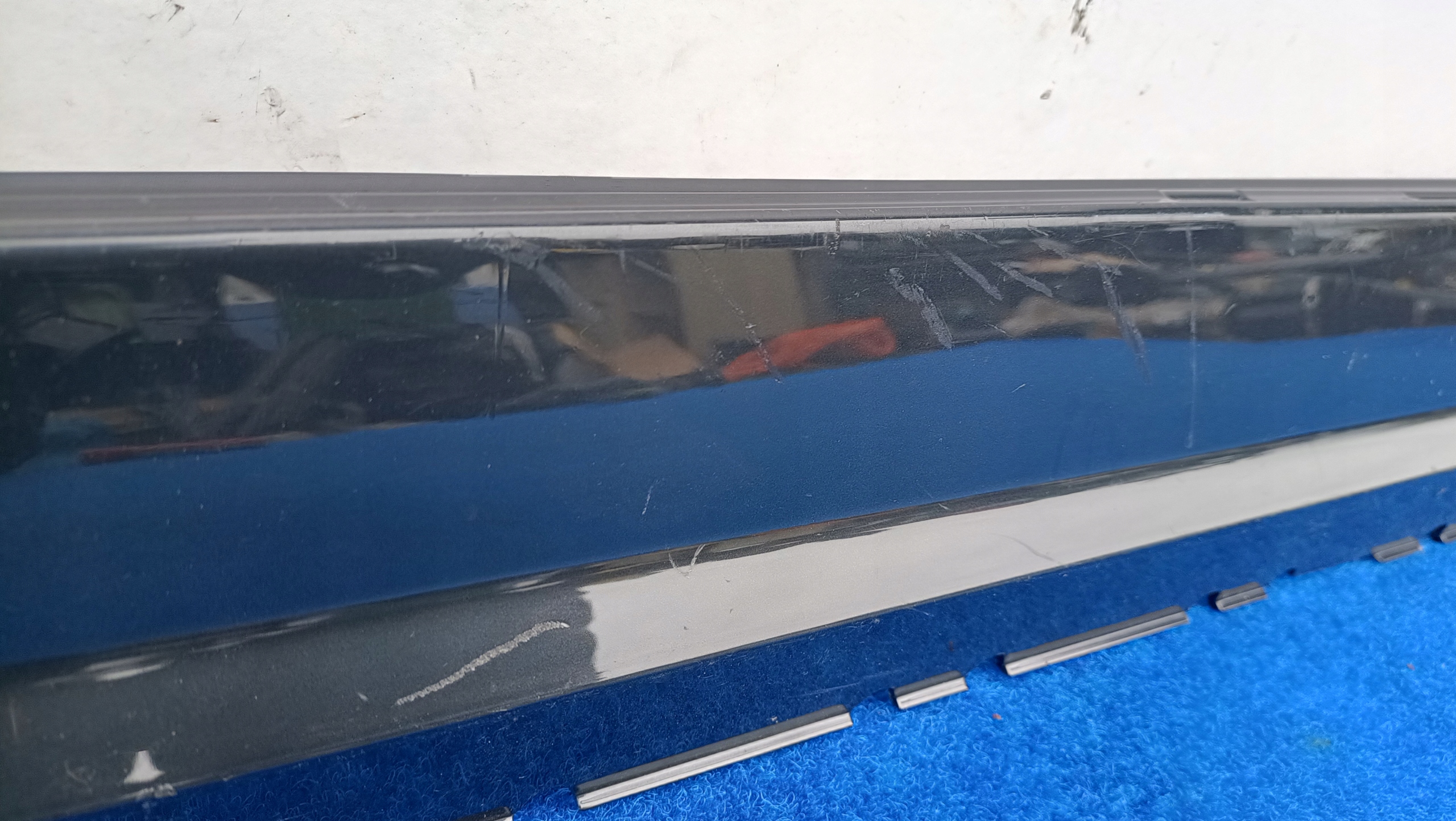 AUDI A4 B9 8W9 ALLROAD right cap moulding threshold threshold 8W9853856E H723LR