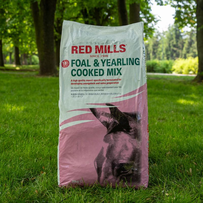 Pasza dla źrebiąt hodowlanych Red Mills Foal & Yearling Mix Musli 20 kg