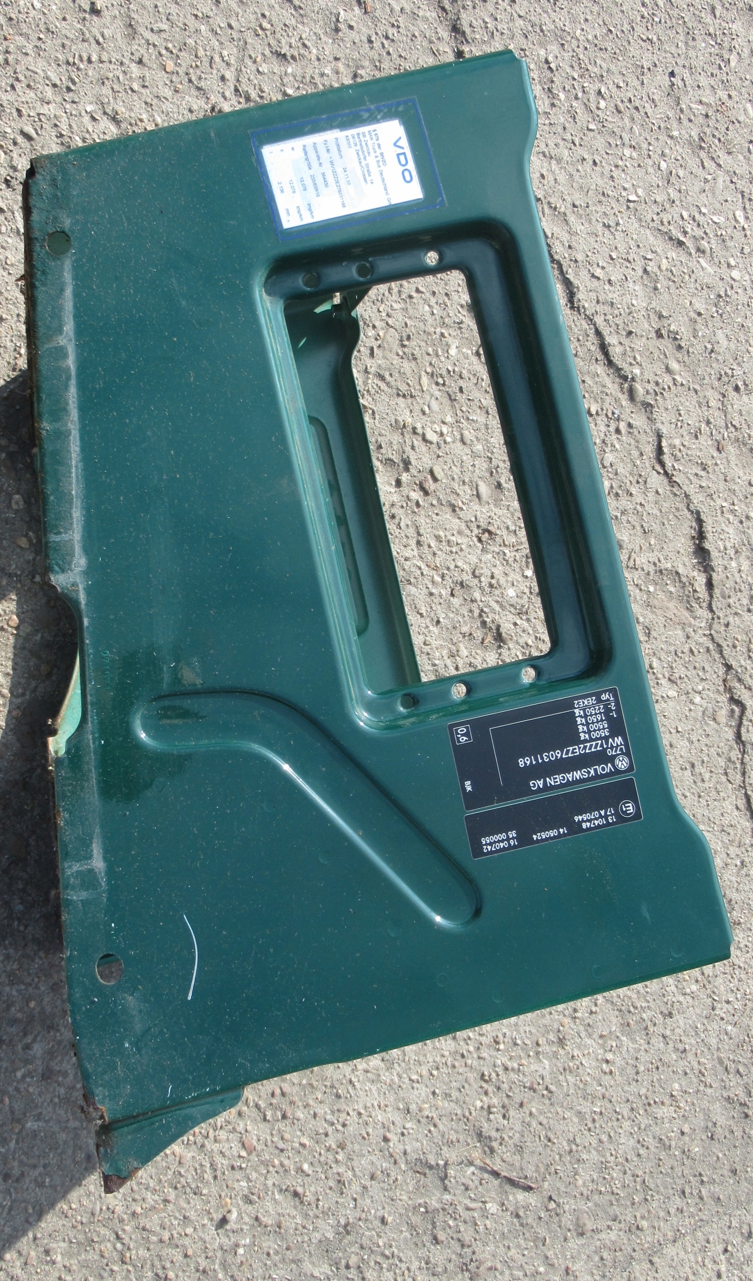 VW CRAFTER 07R compartment holder seat