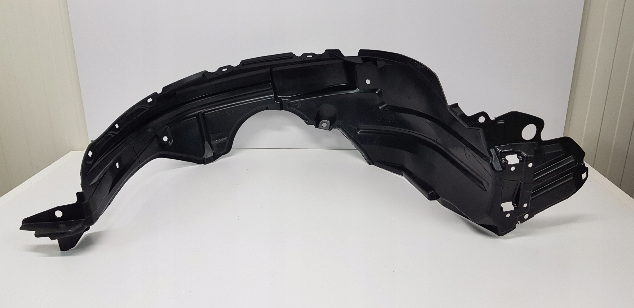 TOYOTA oe 53875-0d430