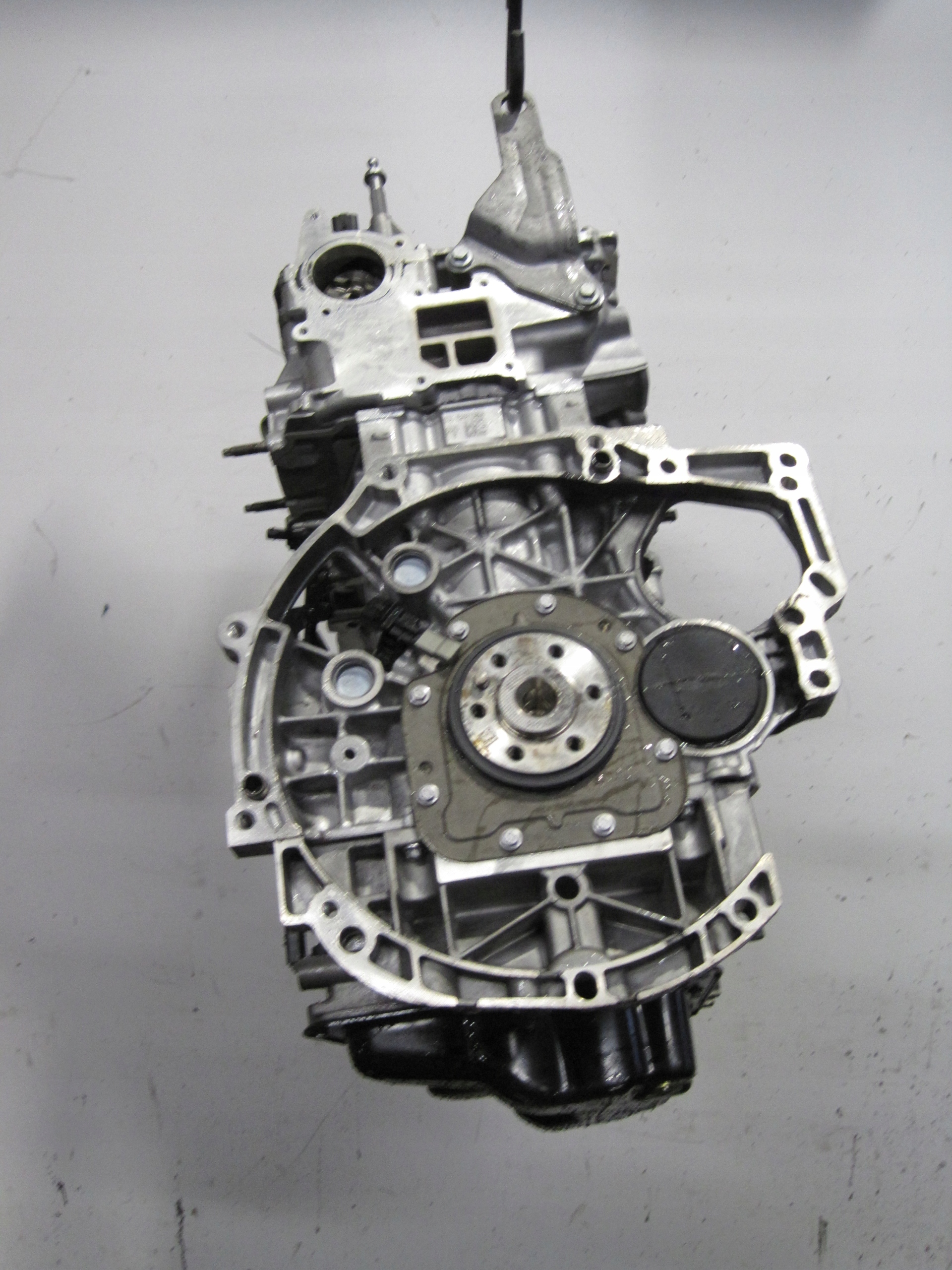 engine MOTOR pillar PEUGEOT CITROEN OPEL 1.2 THP HN05 10TMA4