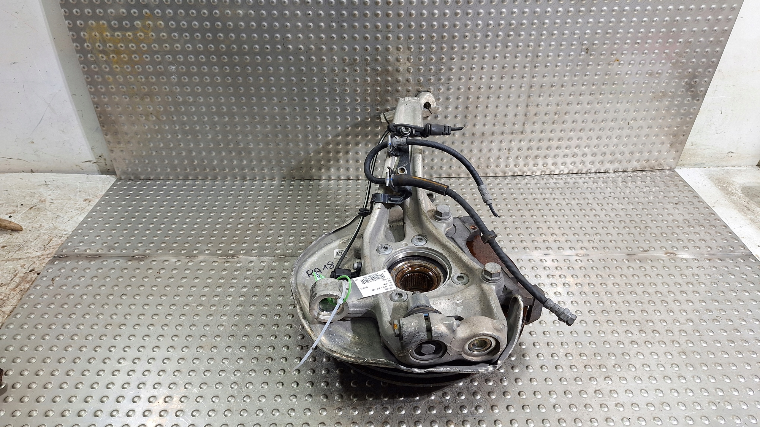 swing right front 8W0407242F AUDI A4 B9 A5 8W