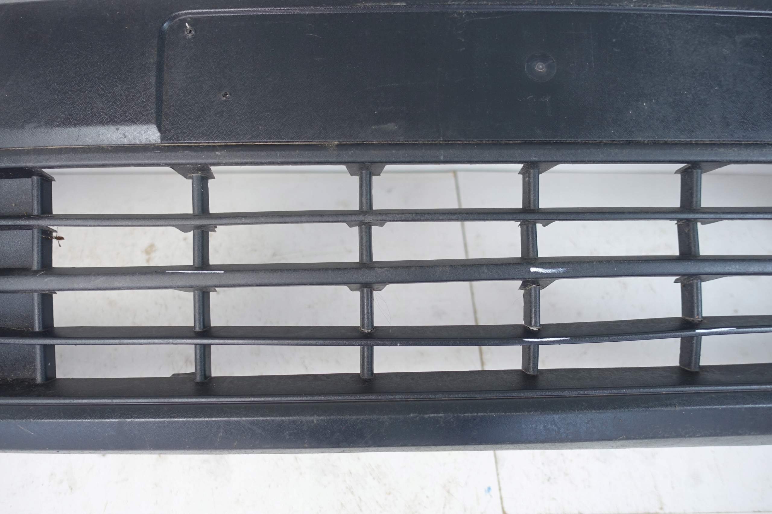 nárazník předek přední VW CADDY LIFT 15- 2K5807221J