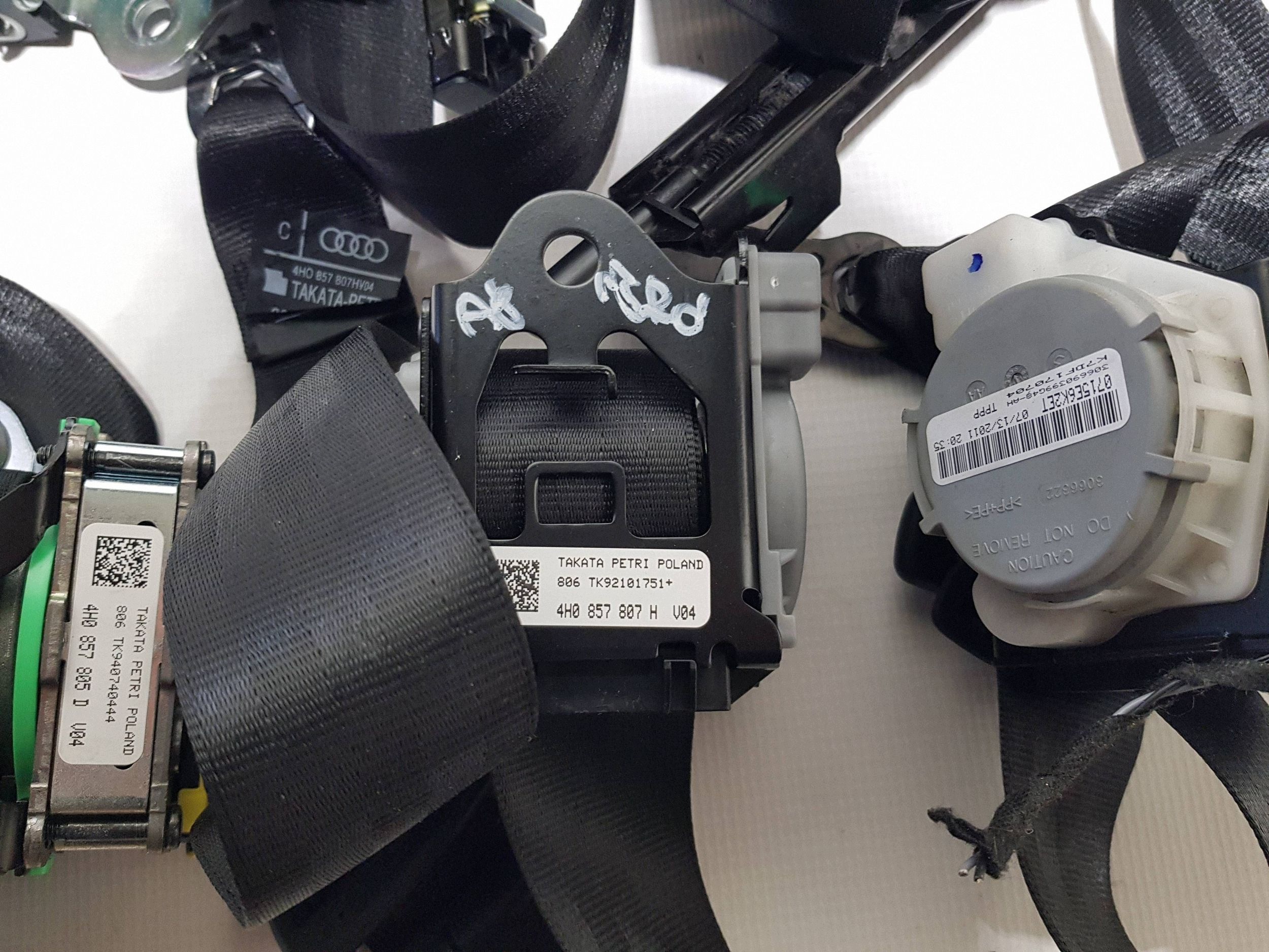tension belts front rear part left right KOMPLET PASOW AUDI A8 D4