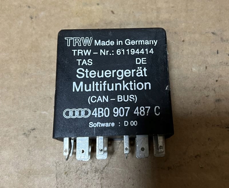 Багатофункціональний реле 607 AUDI 4B0907487C