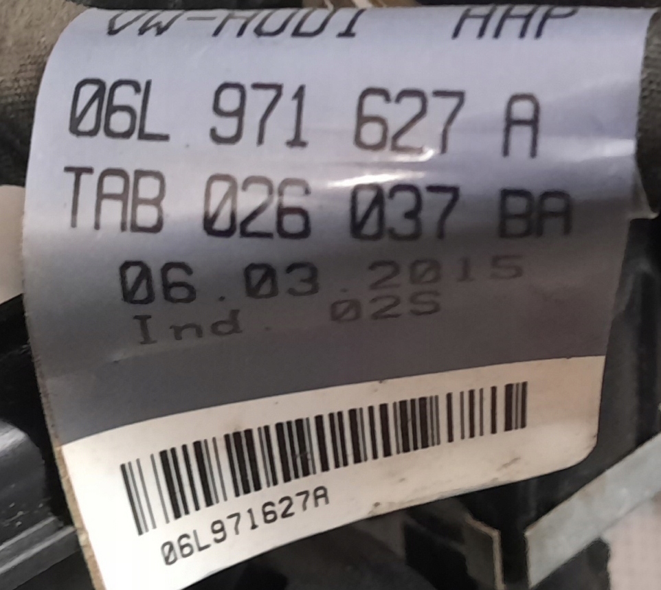 VW GOLF VII GTI 15R LISTWA WTRYSKOWA Typ silnika Benzyna