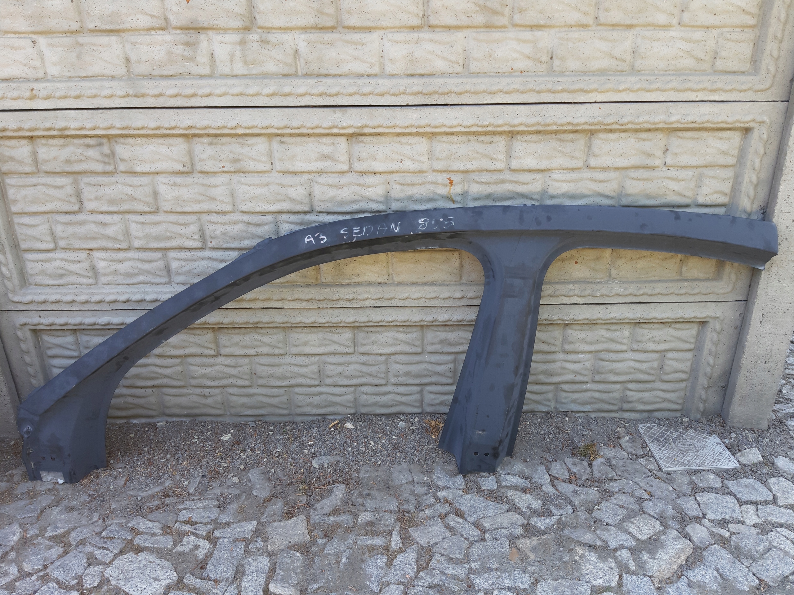 AUDI A3 S3 СЕДАНv ЛЕВЫЙ СТОЙКА