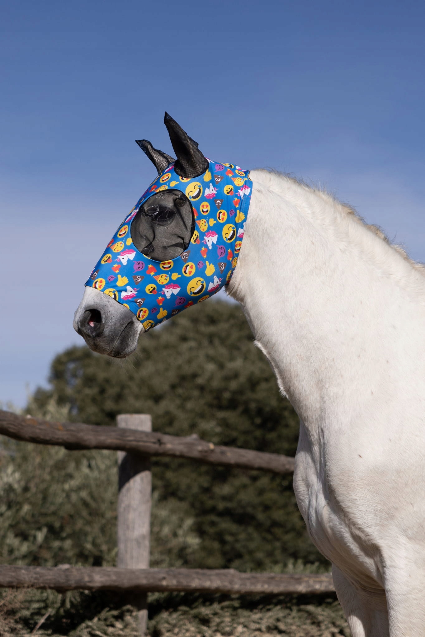 Horze Elastyczna maska przeciwko owadom Emoji print Pony