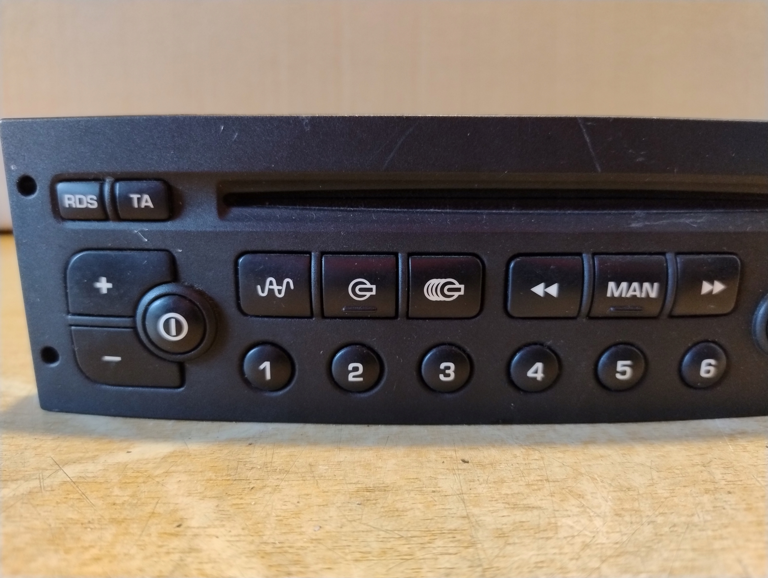 RADIO CD PEUGEOT 96488013XT PSARCD100-00 VDO