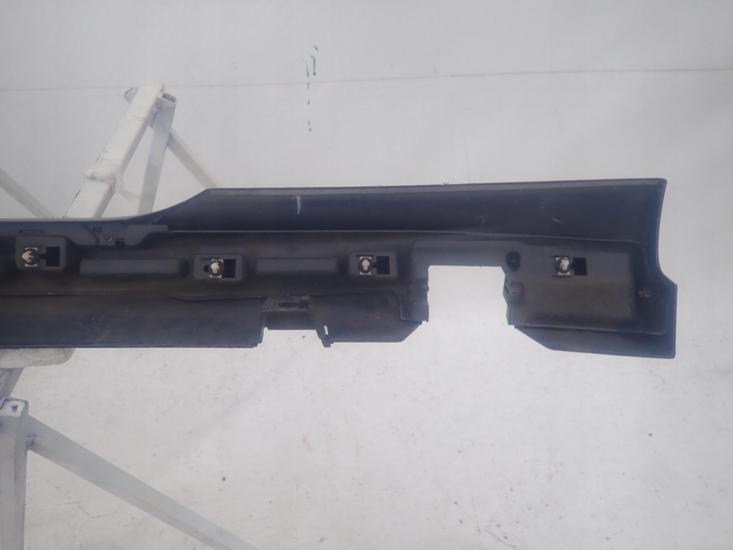 FORD FIESTA VII MK7 ST LIFT 12- threshold right moulding