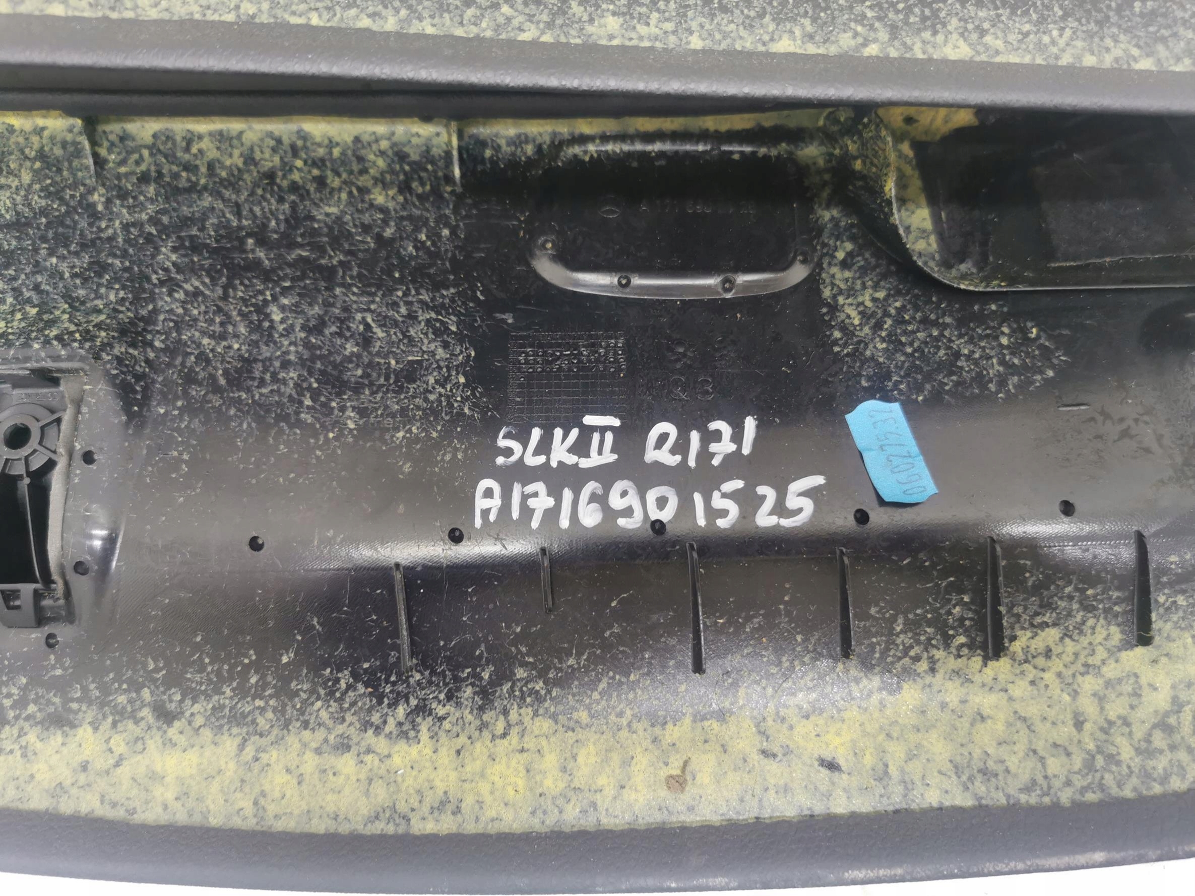 cover SLUPKA right left MERCEDES SLK II R171