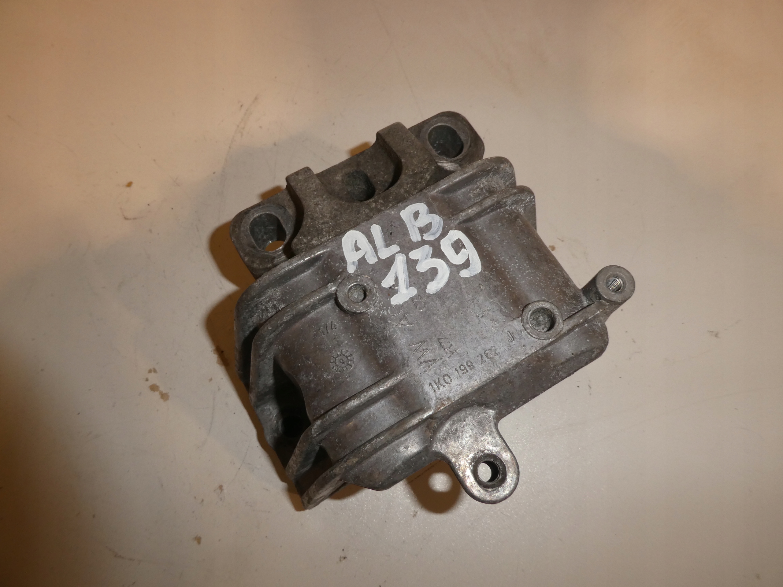 engine mount VW SEAT SKODA 1K0199262J