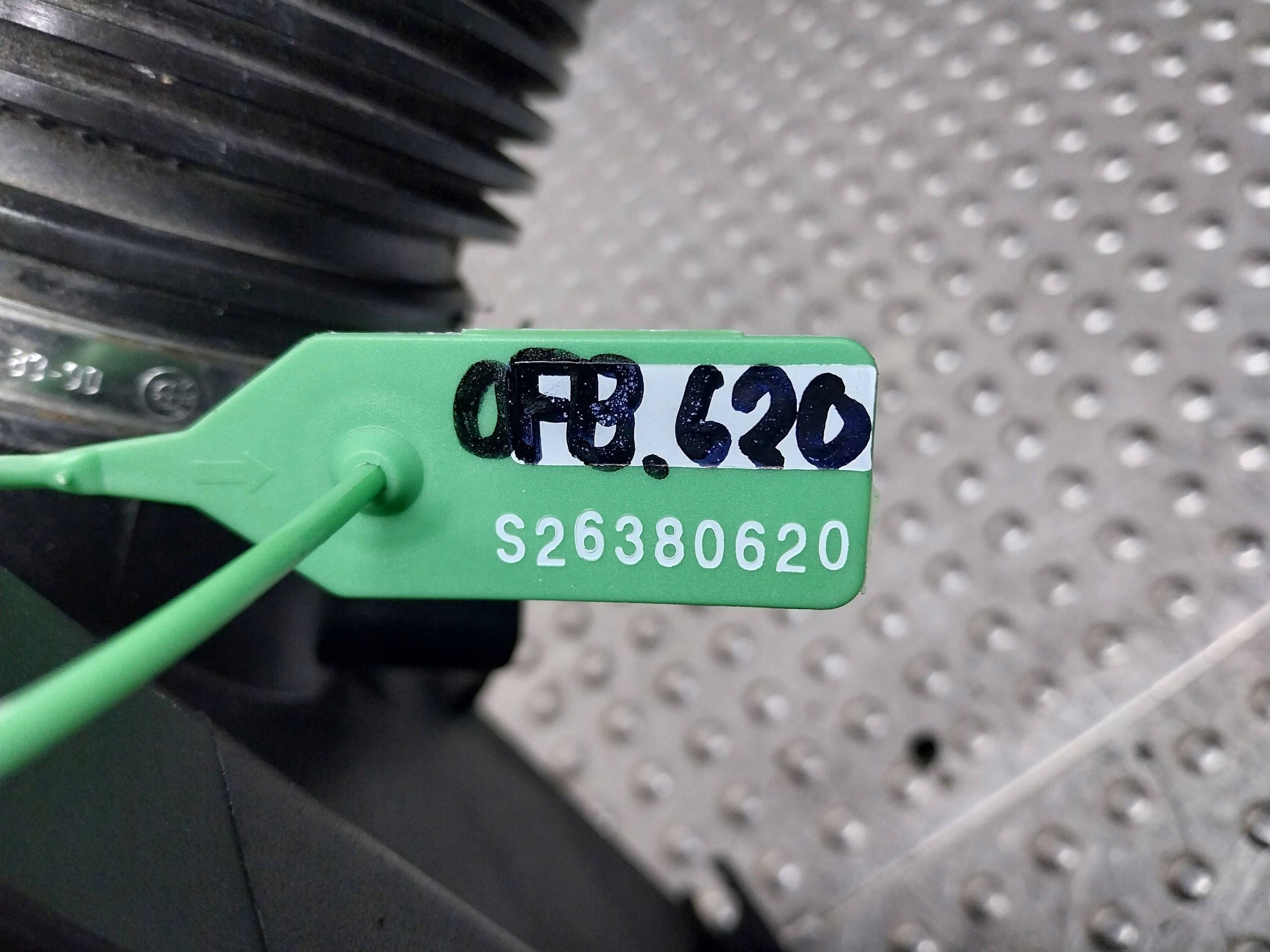корпус салонного фильтра Воздух левый 7834500 BMW M5 M6 E60 E61 E63 E64