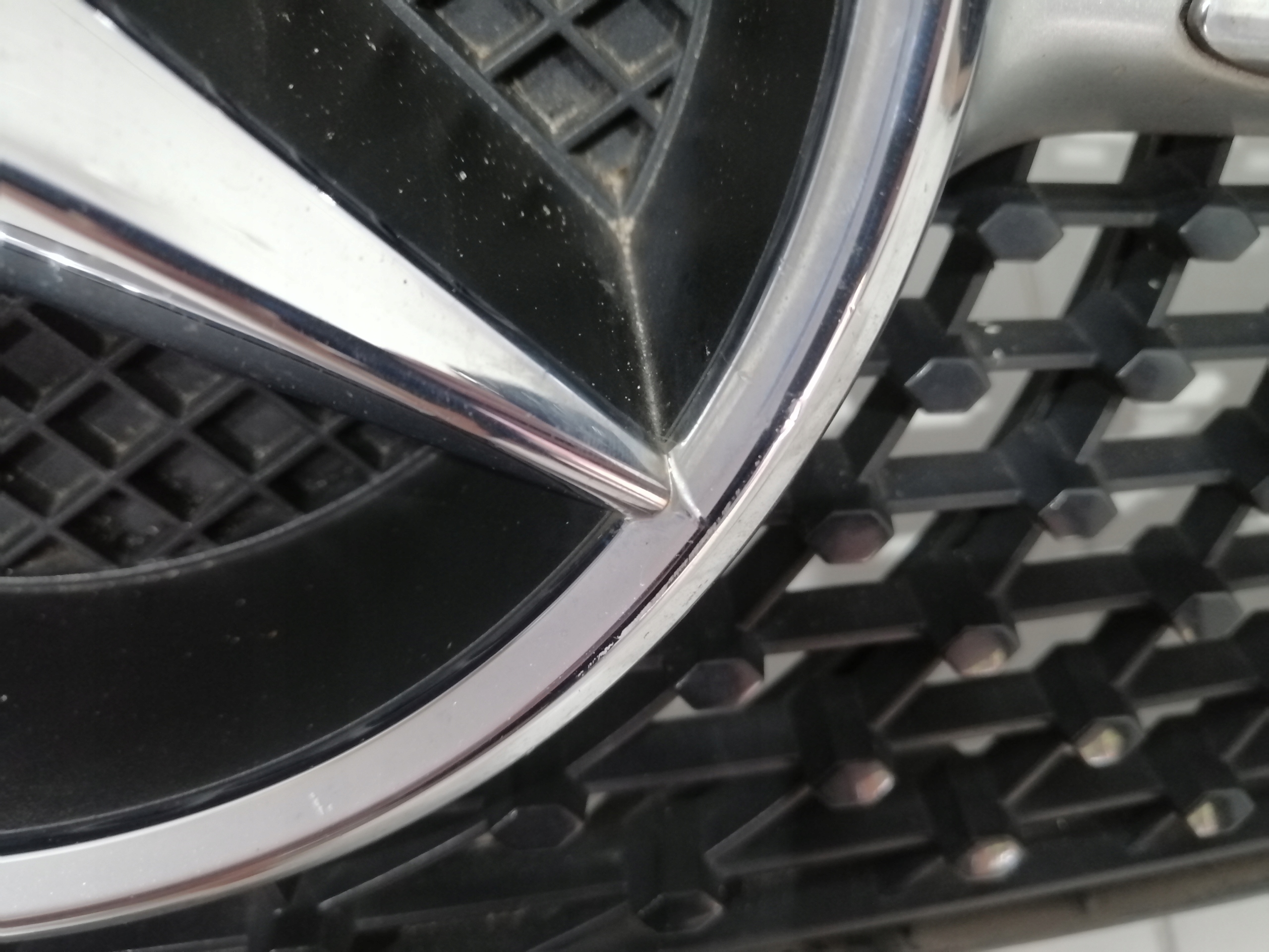 Mercedes-Benz A-Klasse W176 Kühlergrill FRONTGRILL Kühlergitter A1768881760 - Thumbnail 5