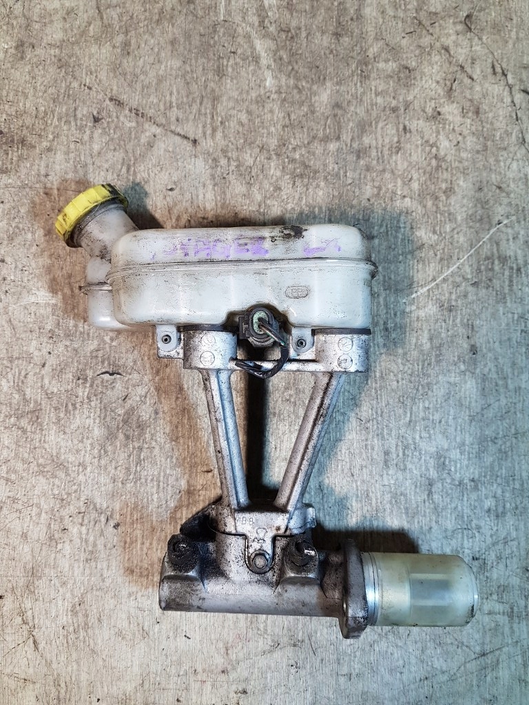 насос Voyager IV 3.3 V6