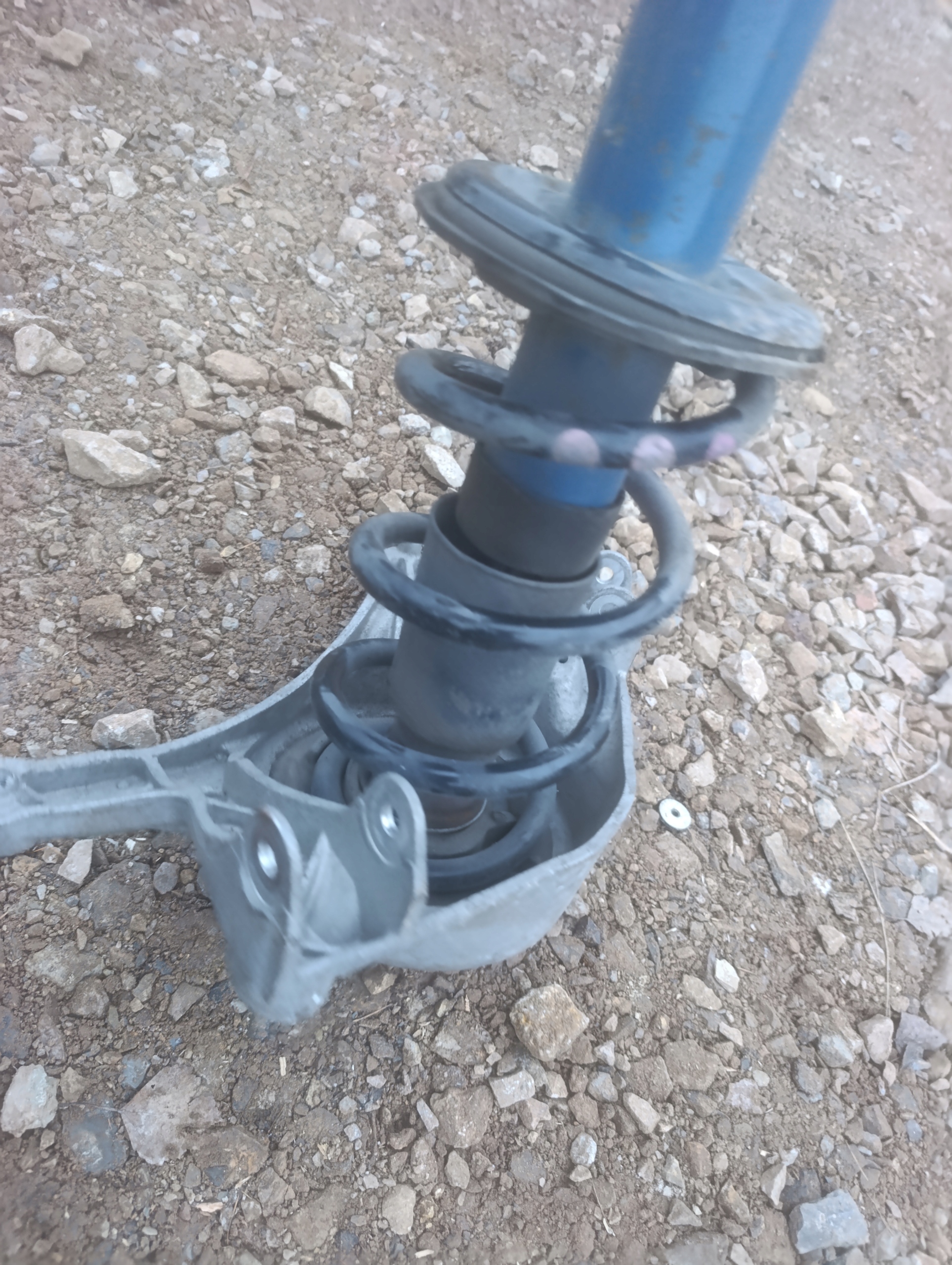MACPHERSON shock absorber front AUDI A4 B8 A5 8T 1.8 TFSI