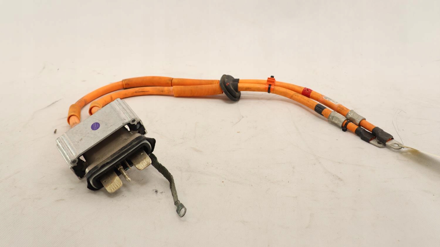 1022565-10-E - ТЕСЛА МОДЕЛЬ S РАЗЪЕМ ЗАРЯДНЫЙ КАБЕЛЬ