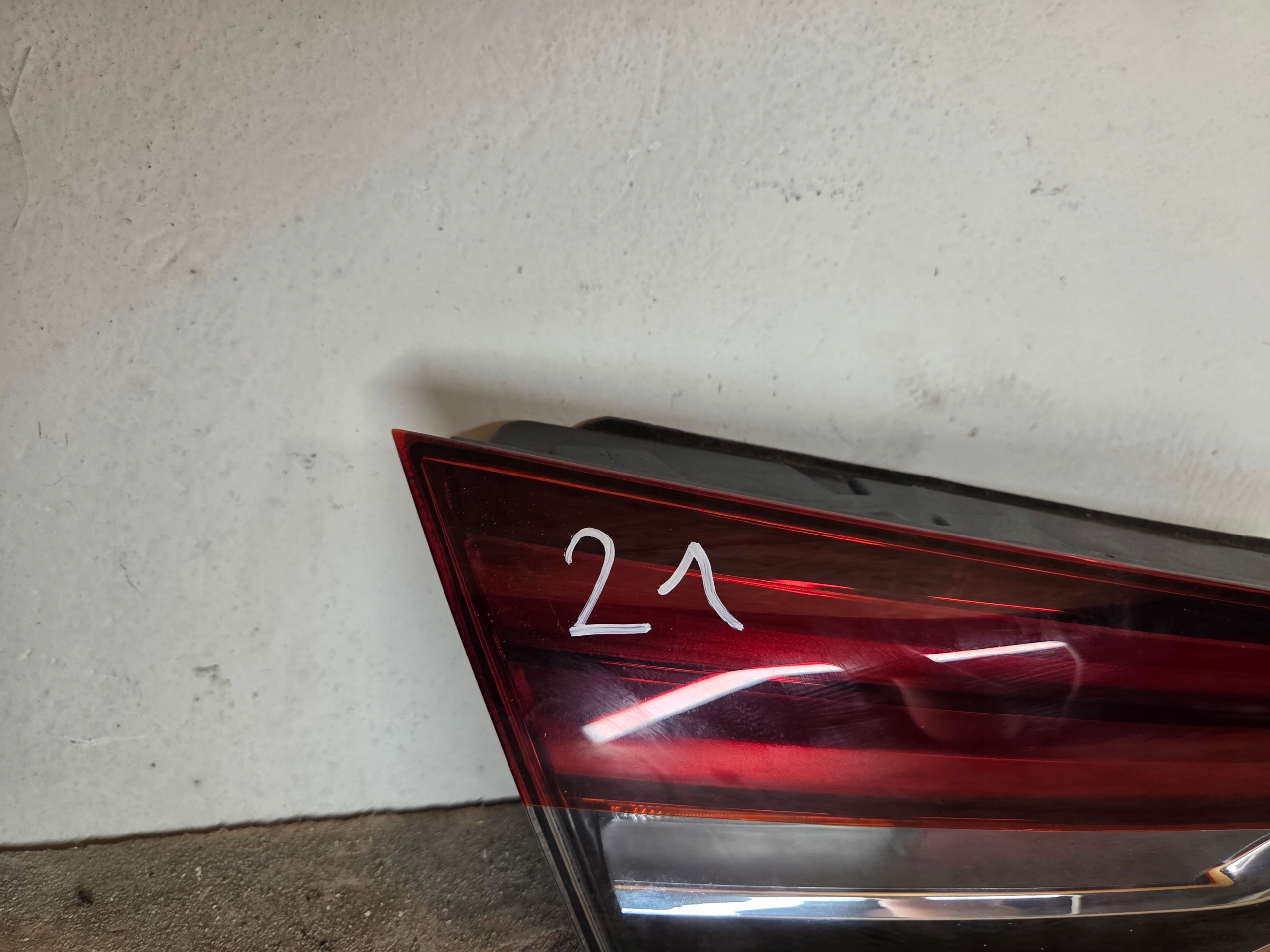 left light bonnet boot OPEL INSIGNIA B 39148316