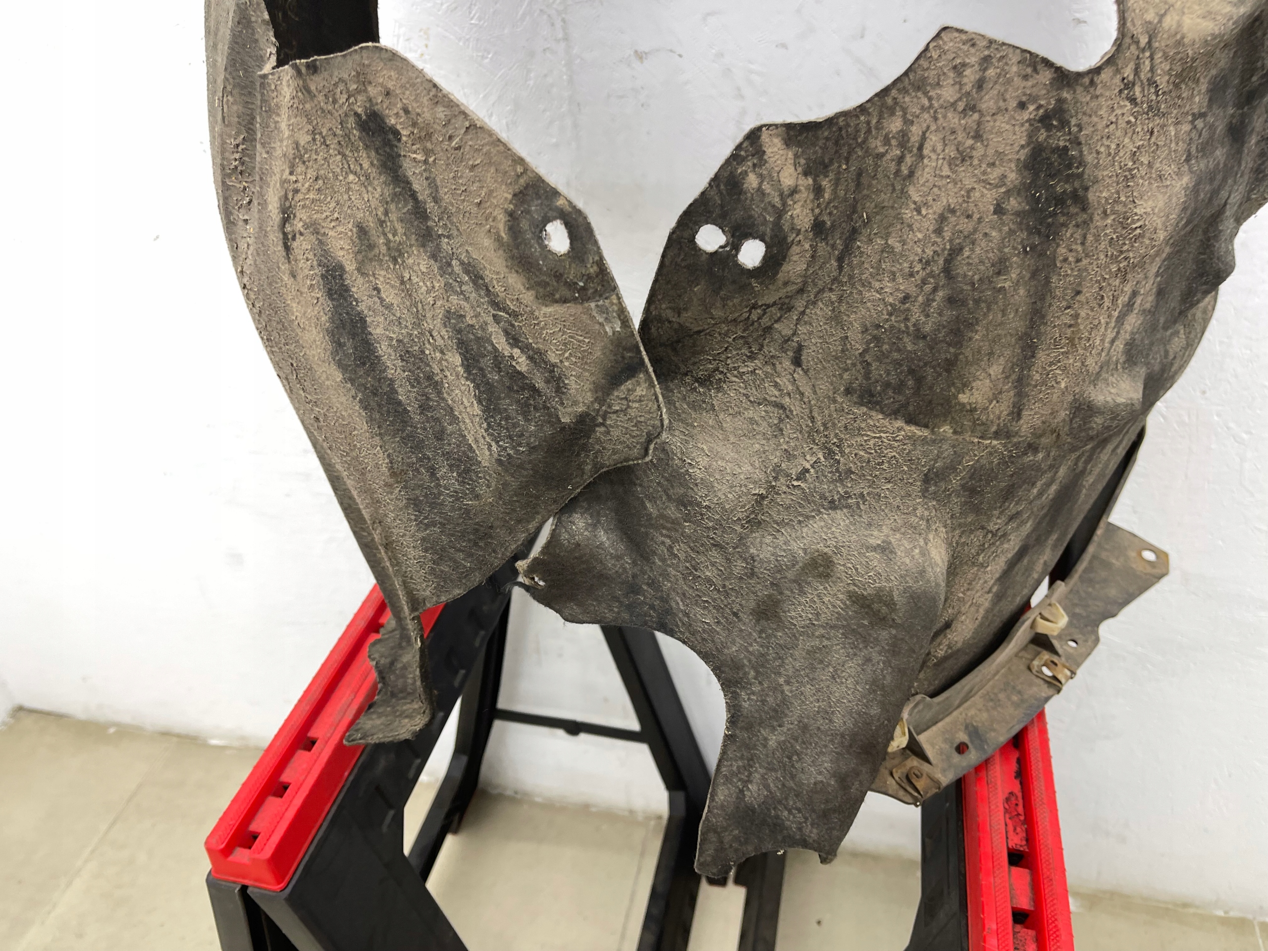 mudguard left front left front MATERIAL AUDI A5 8T LIFT COUPE 8T0821171M