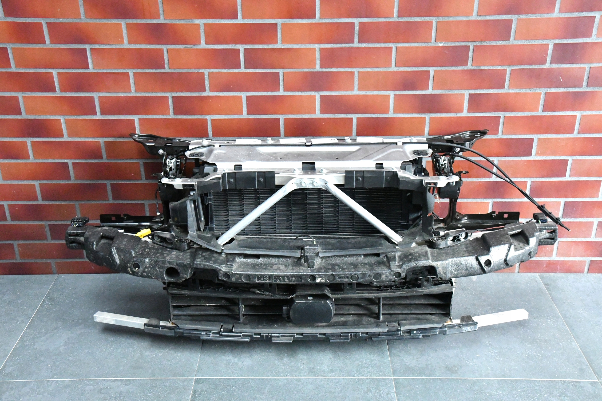 front panel, wall radiator RADAR ACC BMW 3 G20 G21 SPORT LUXURY original