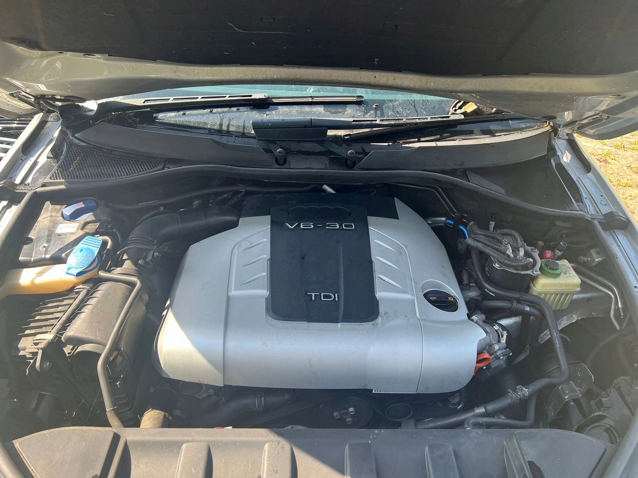 Audi Q7 4L TOUAREG 3.0 tdi Двигатель
