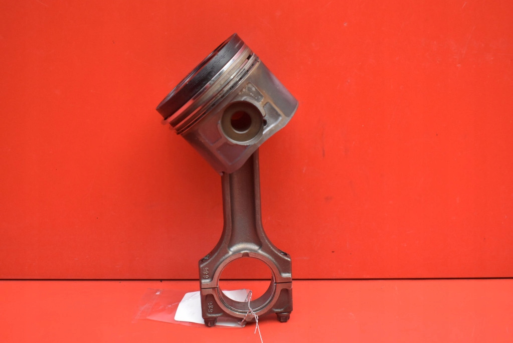 piston connecting rod BMW X5 E53 3.0 D 184 KM 99-03