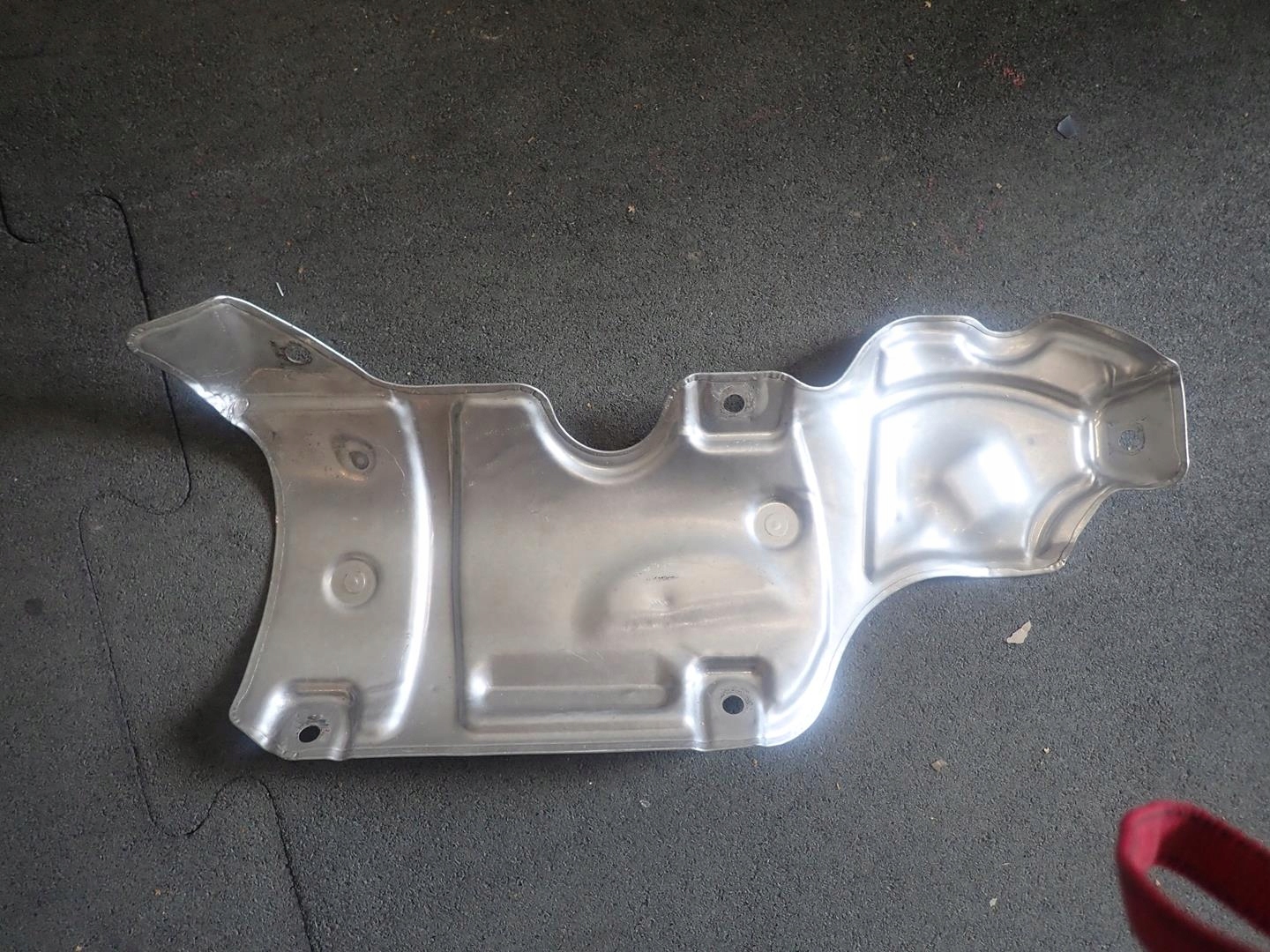 BLENDE ABDECKUNG TERMICZNA OPEL INSIGNIA B ASTRA K MERIVA B