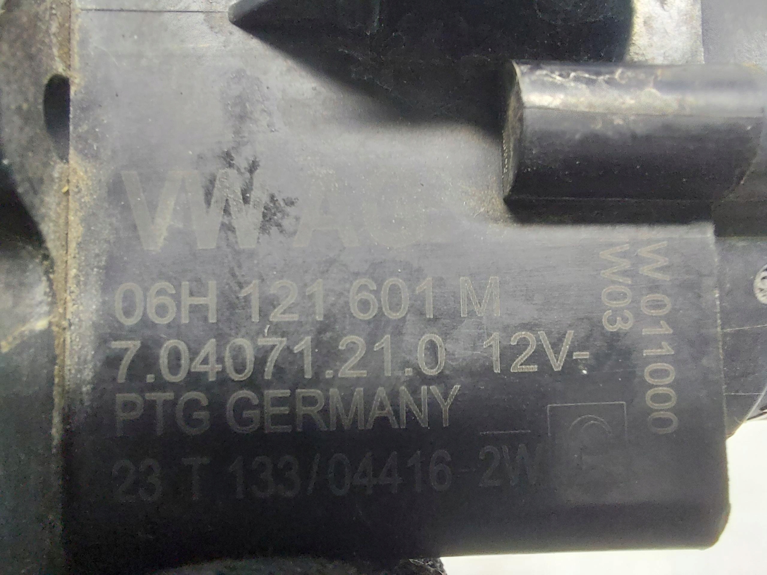 Porsche Macan II LIFT water pump 06H121601M