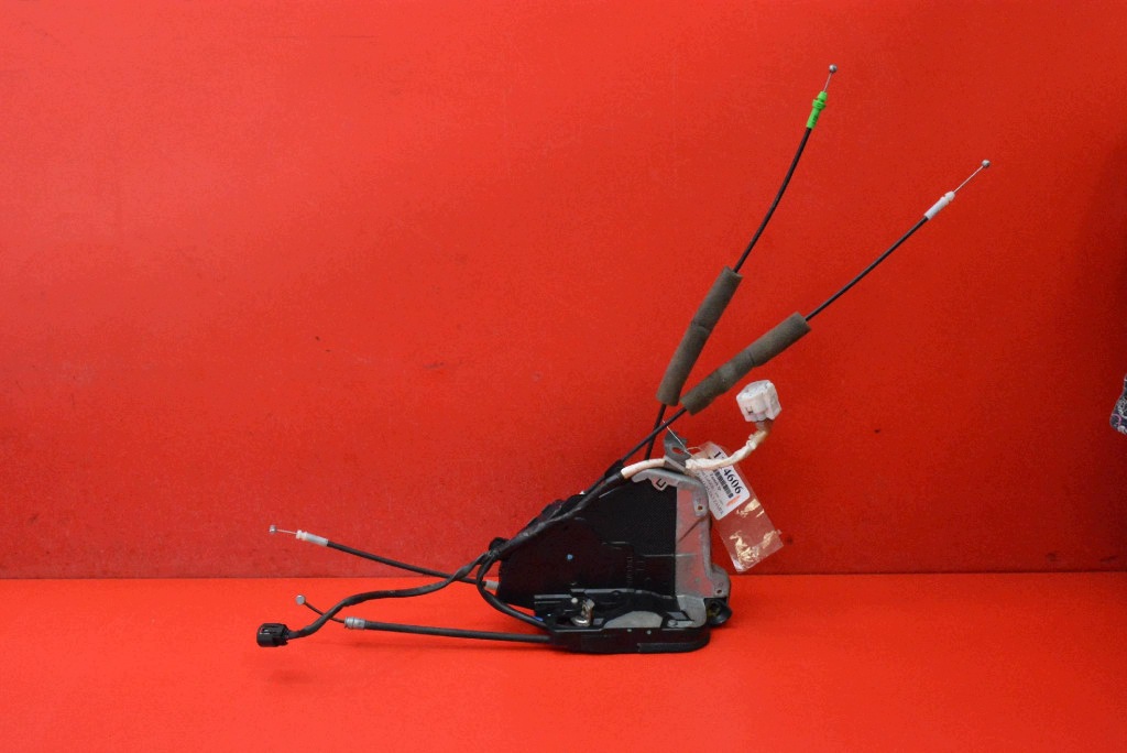 lock door left front front EU A046693 LEXUS LS 4 IV LS600H 06-09