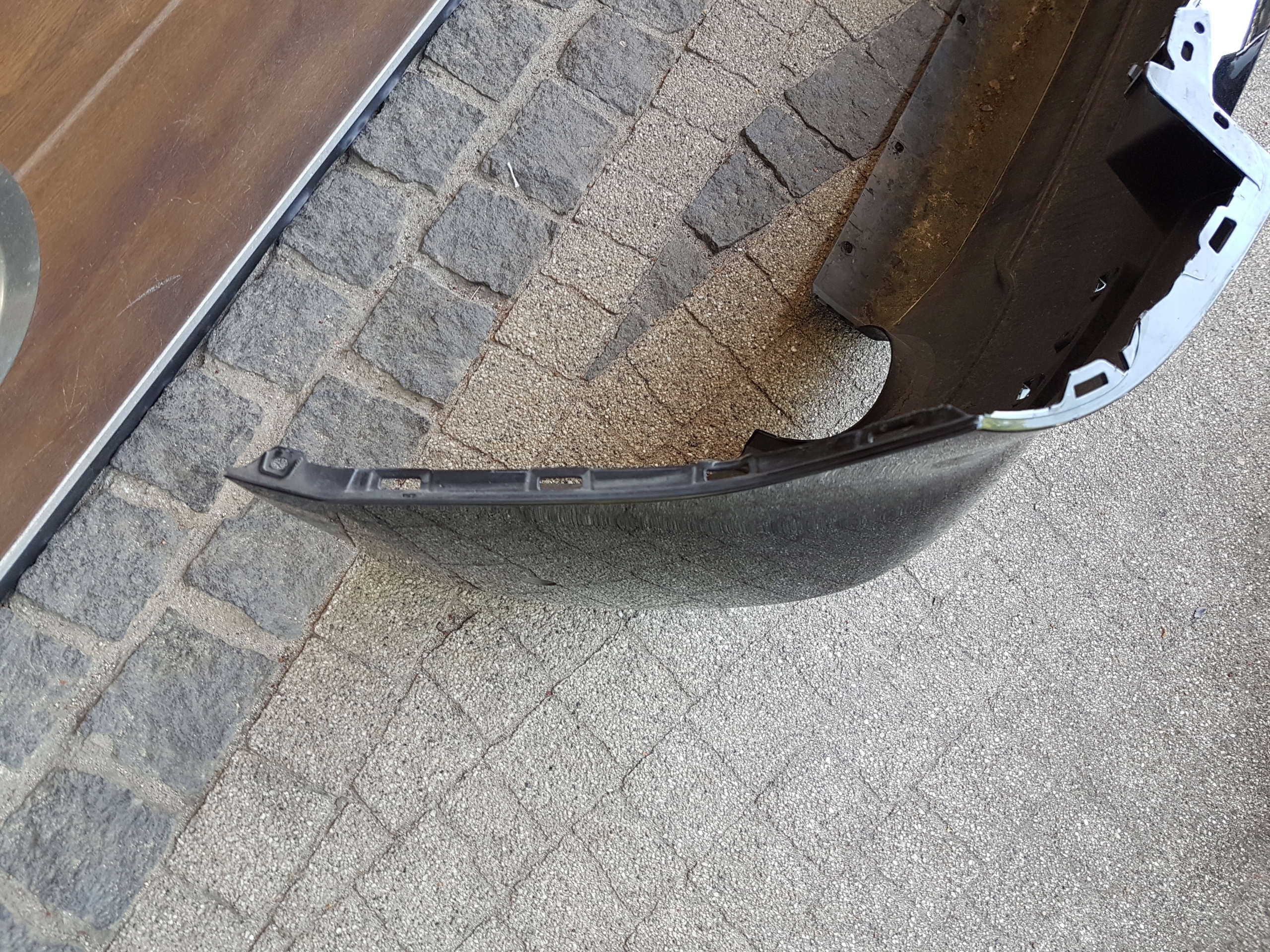 lökhárító hátsó BMW 1 F40