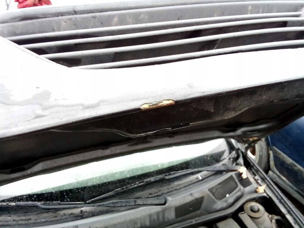 Opel Astra II Capot Z298