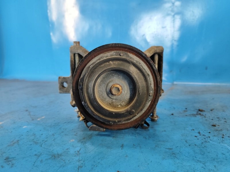 Компрессор кондиционера JL1Z19703AB FORD EXPEDITION 17-