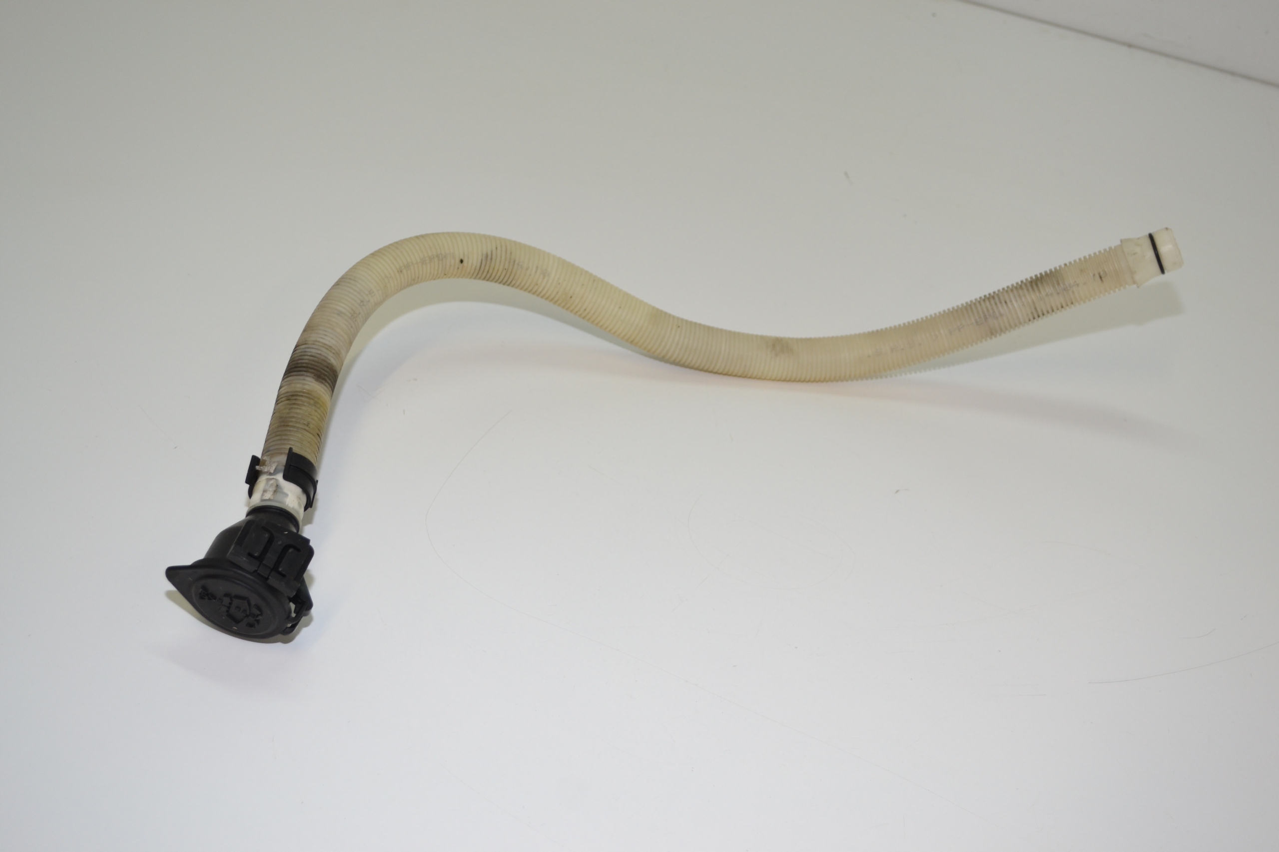 BMW E87 E90 RURA SPŁYW WLEW ZBIORNICZKA SPRYSKIWACZY 7075099