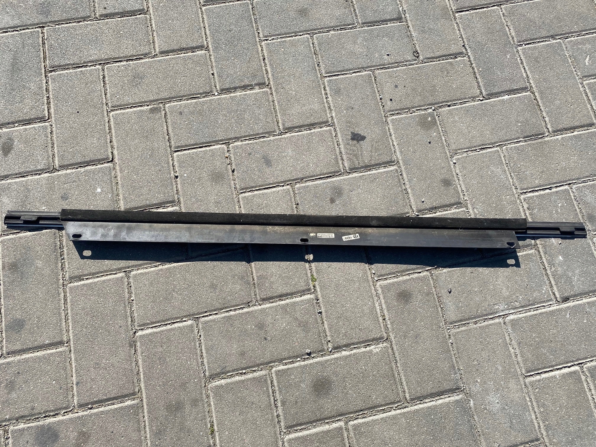 LISTWA DRZWI CHROM AUDI Q7 CHROM Numer katalogowy części 4L0853764A