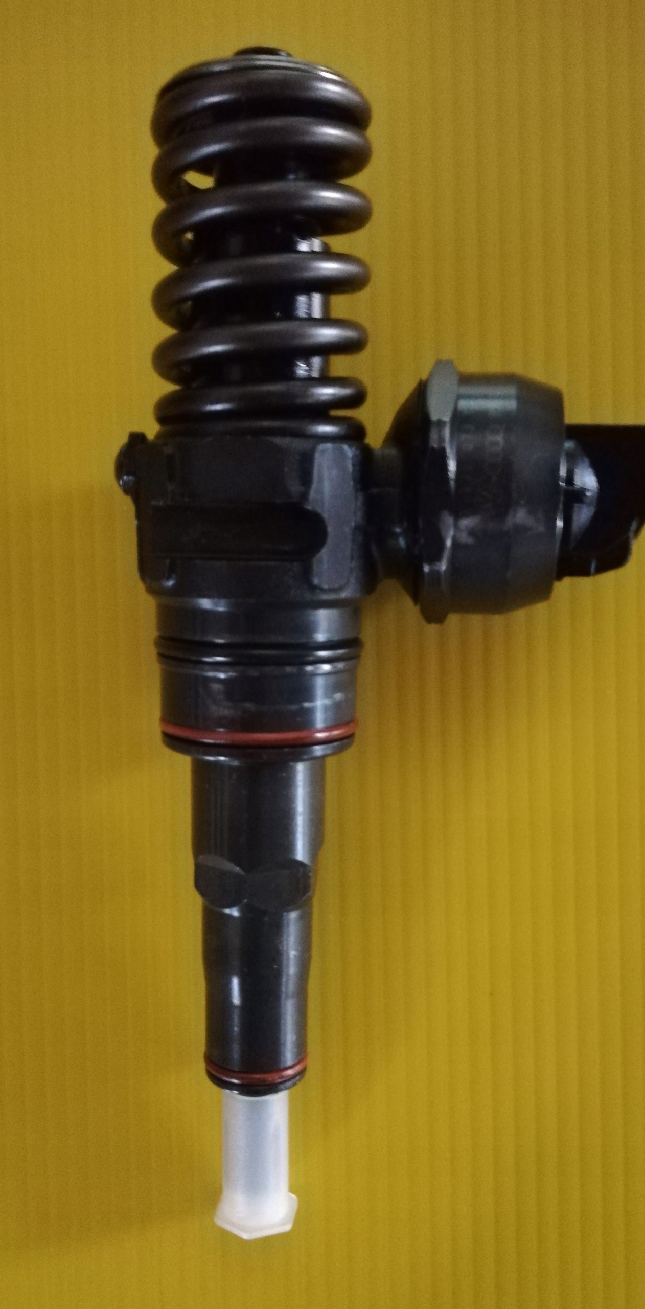 Насосы 1,9 TDI 038130073AL 0414720039 ARL ASZ