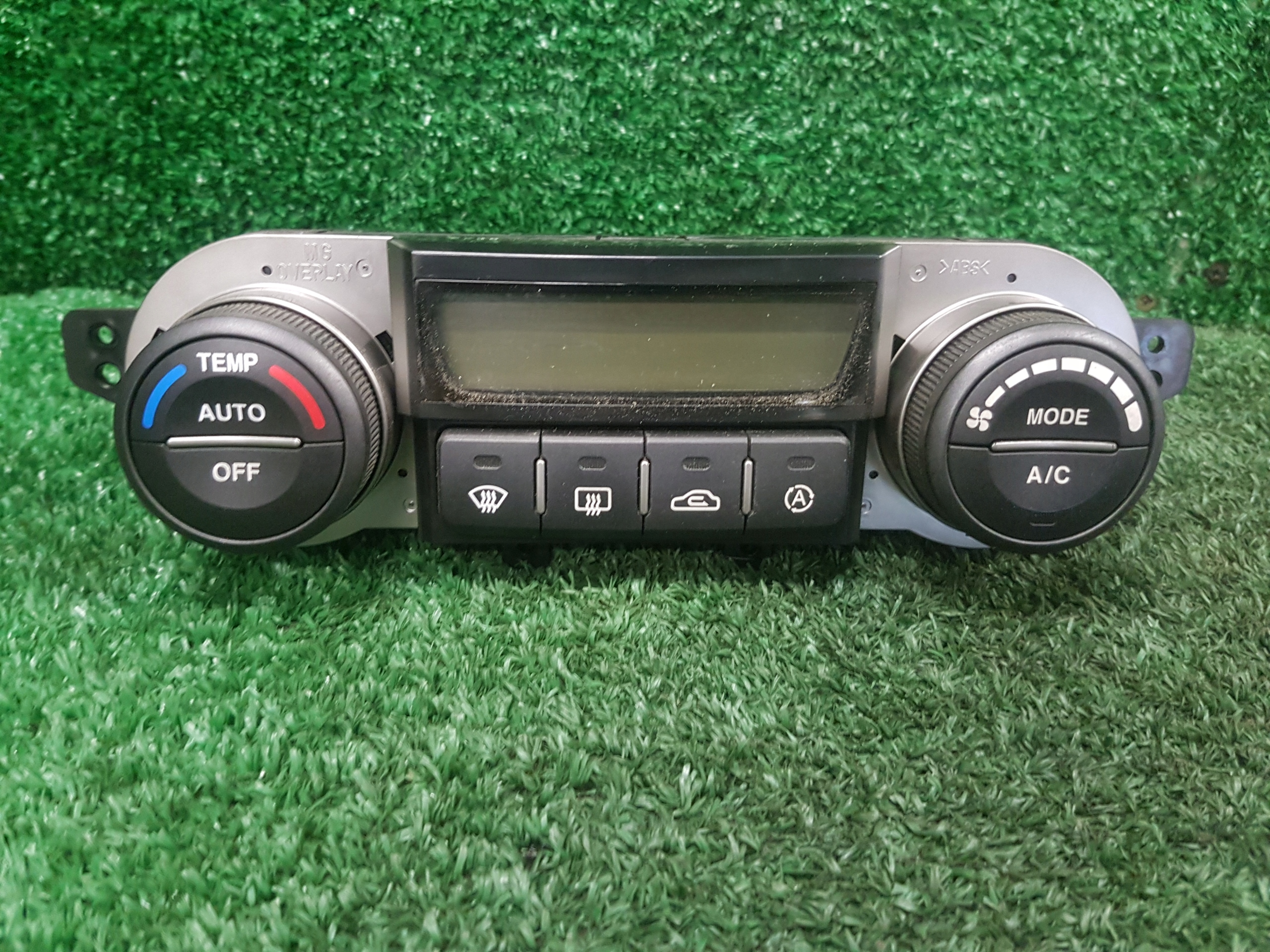 control panel air conditioning devices KIA MAGNETIS