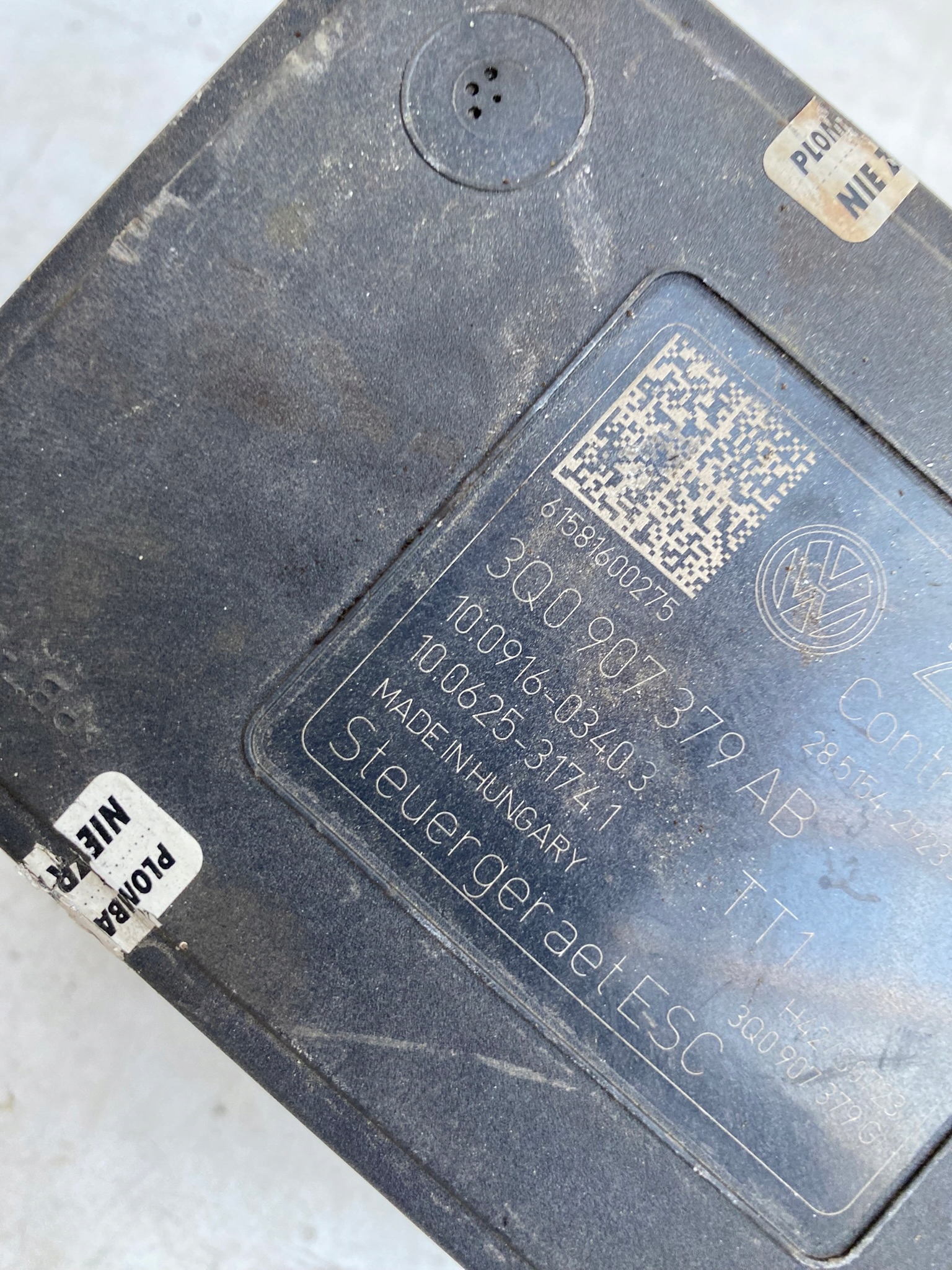 VW AUDI SKODA control unit pump ABS 3Q0907379AB