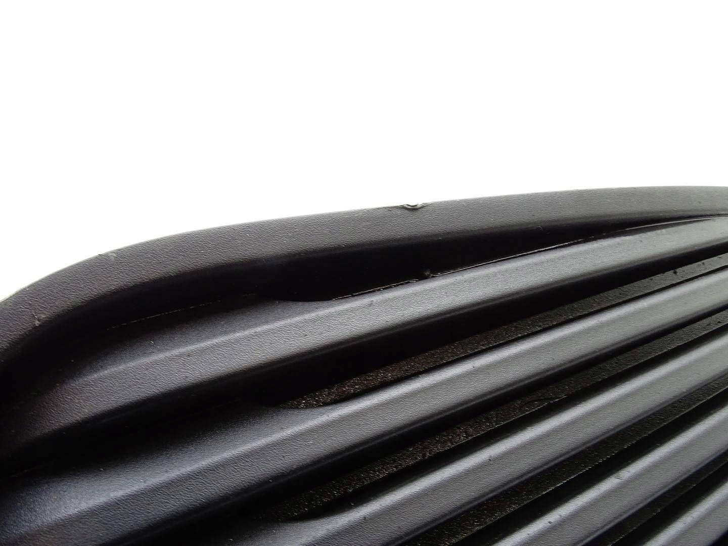 grid of a bumper right front right front lower OPEL ASTRA K V 39094826