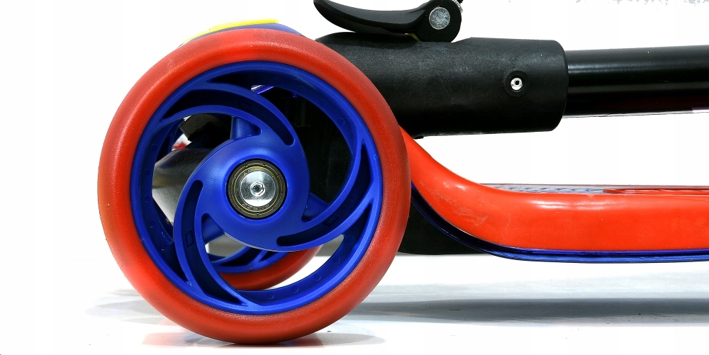 HULAJNOGA BALANSOWA TRÓJKOŁOWA BŁOTNIKI LED 60 KG Marka QULKI