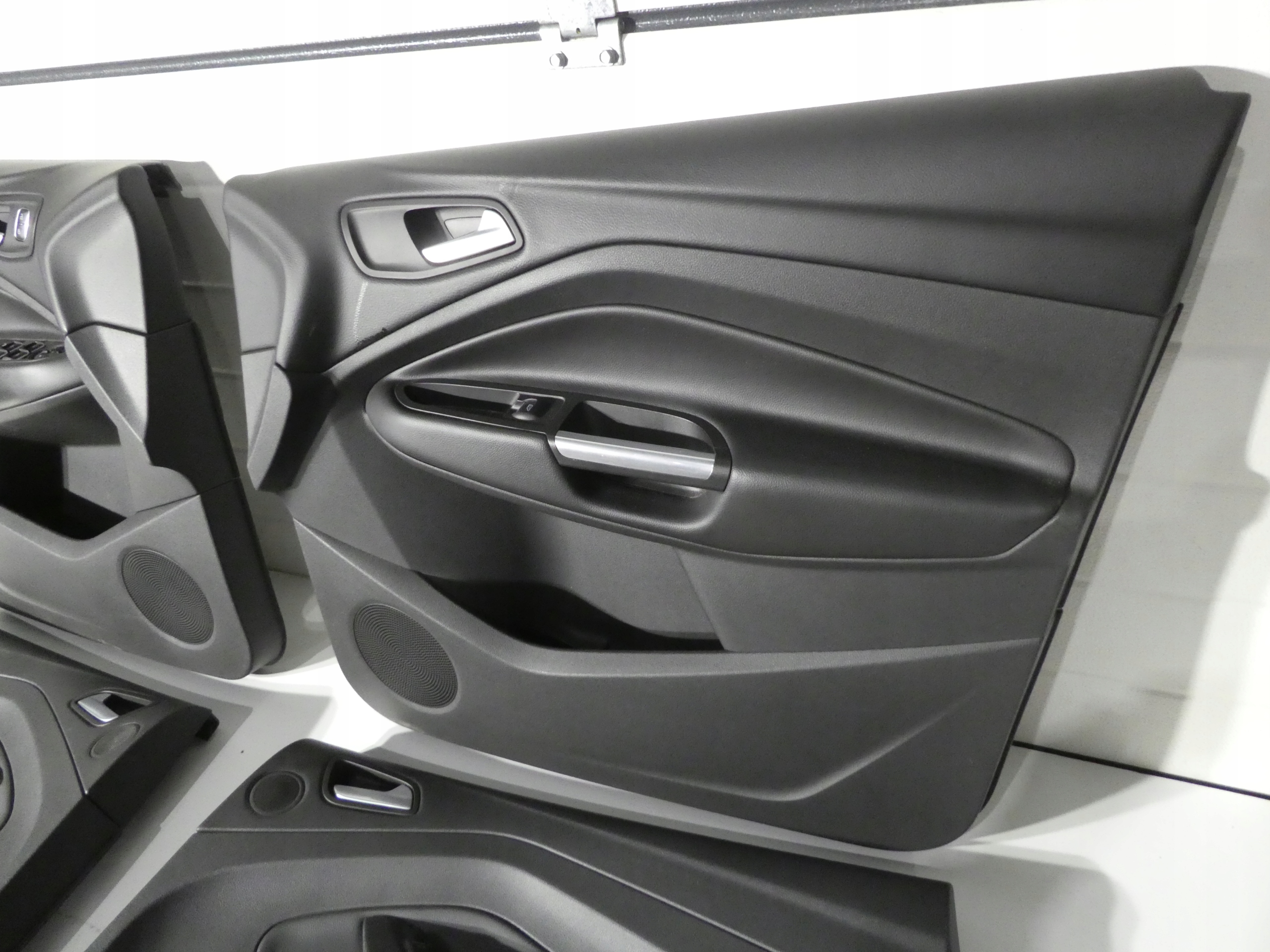 FORD KUGA II mk2 ST-line side door side rear part front KOMPLET